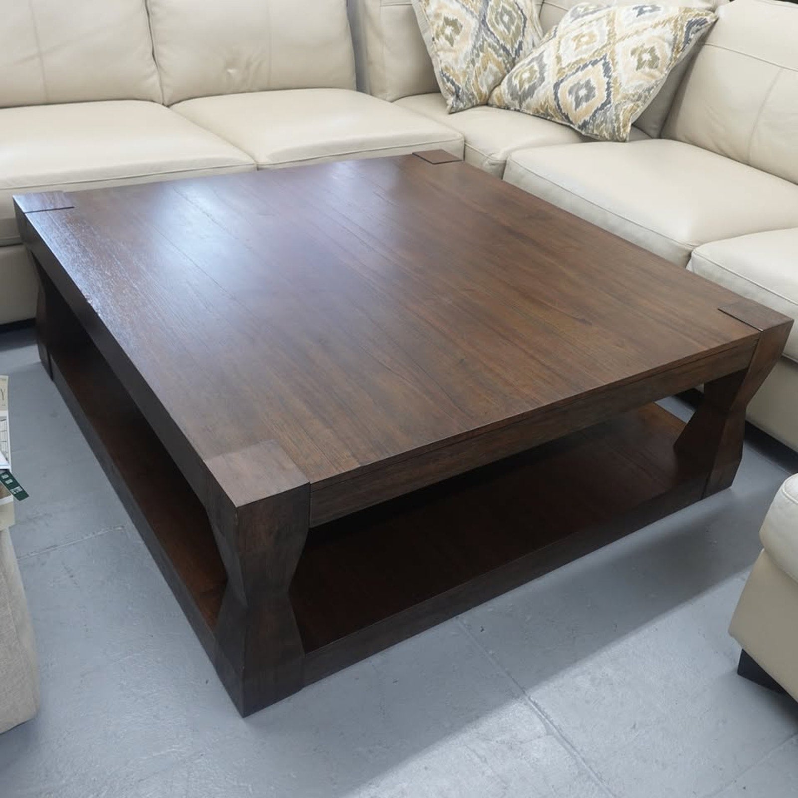 Kingswood 45” Coffee Table