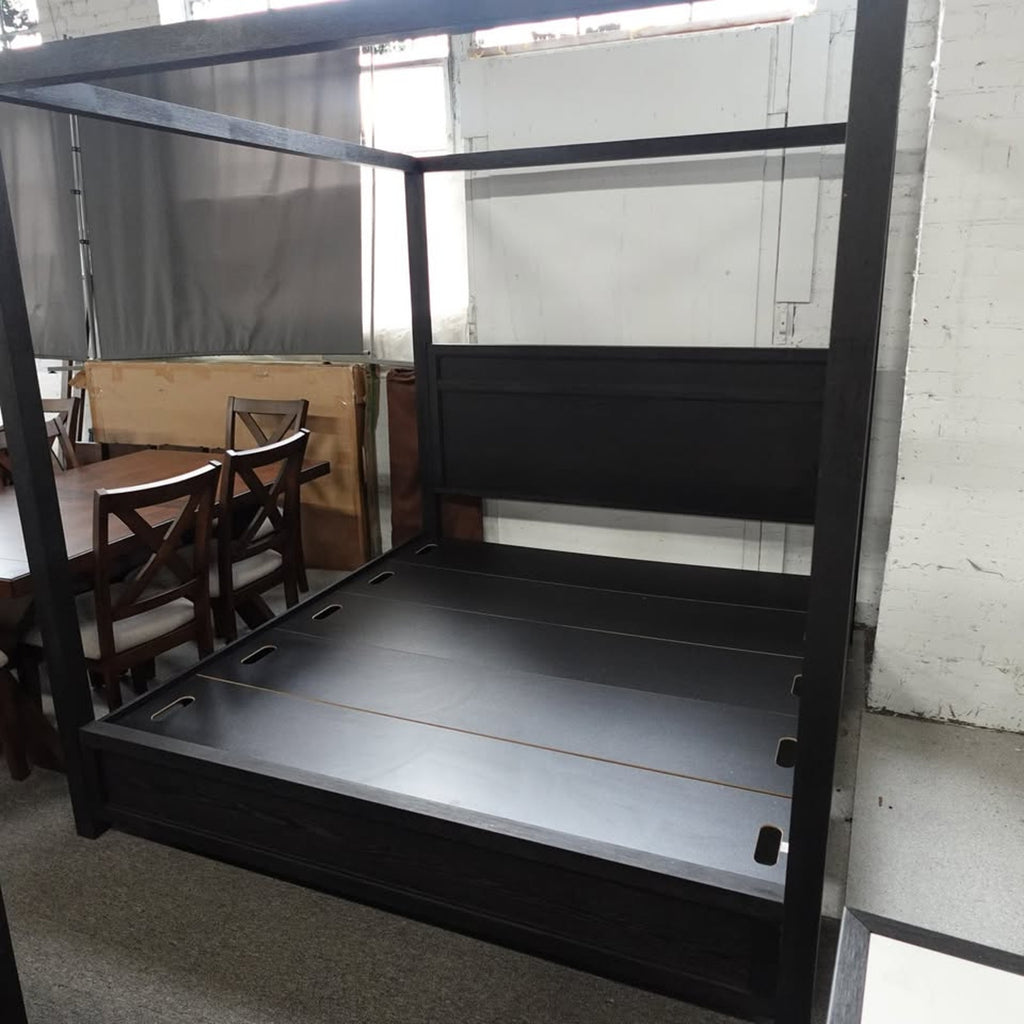 Bellevue King Canopy Bed + Nightstands & Dresser Black