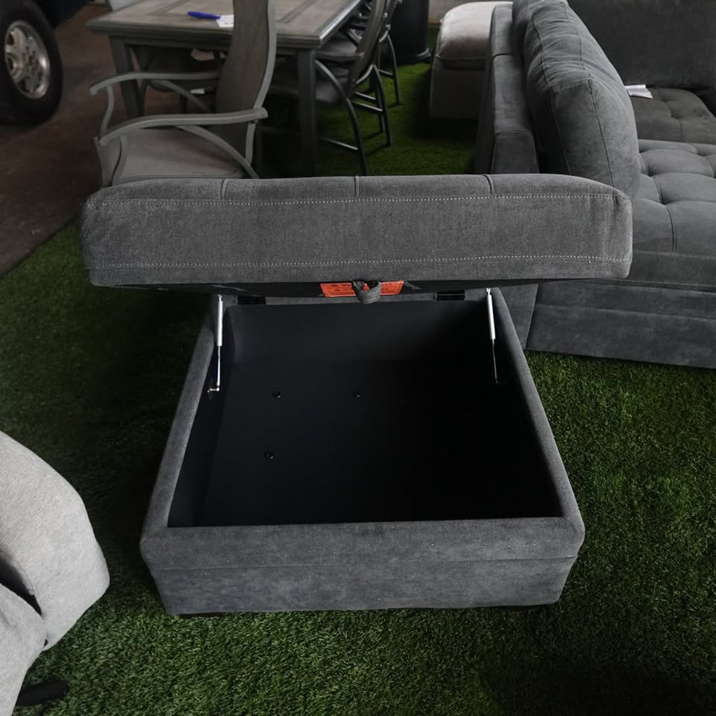 Thomasville Tisdale Modular Sectional 6-piece Dark Gray with Storage Ottoman