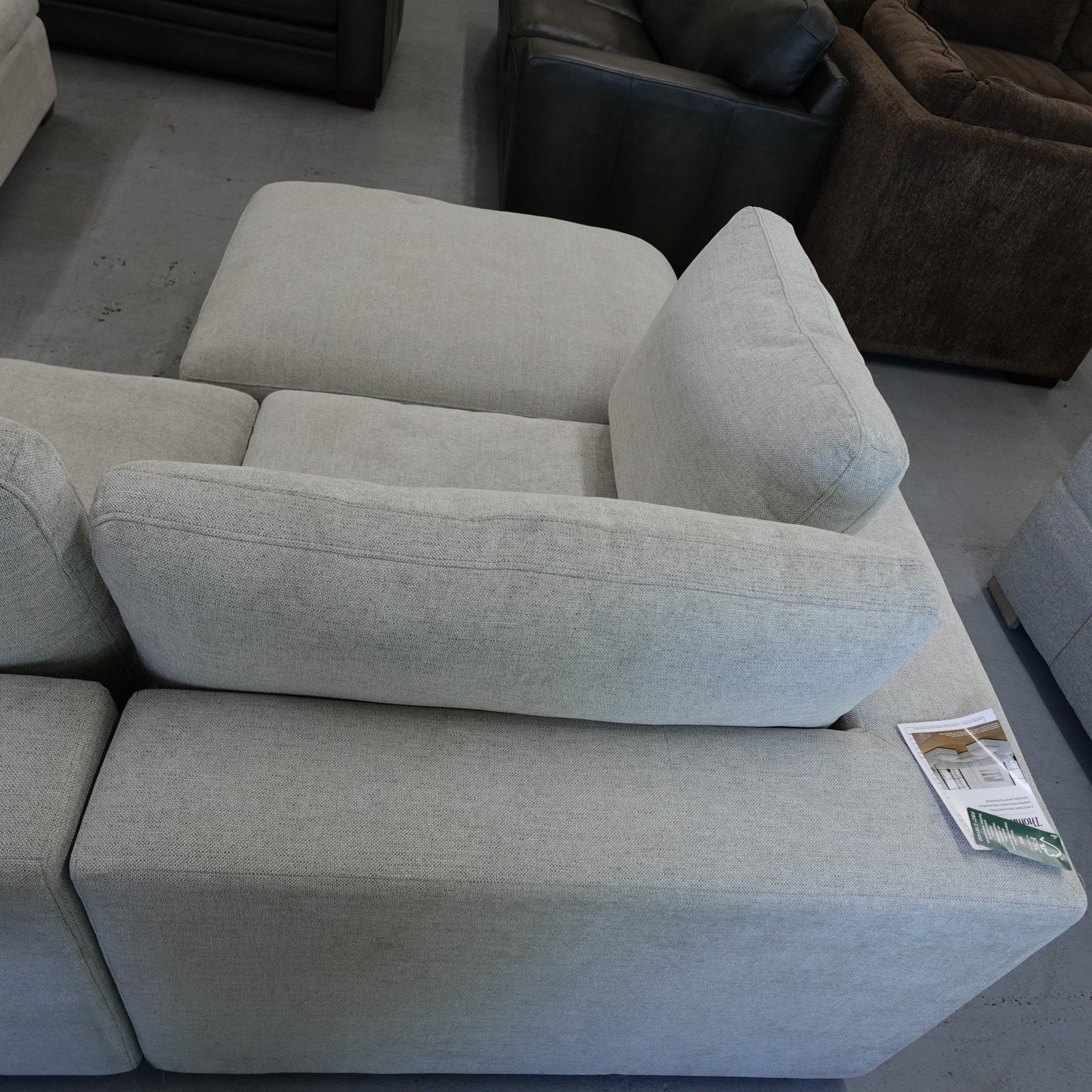 Thomasville Lowell 8pc. Modular Sectional - Light Gray