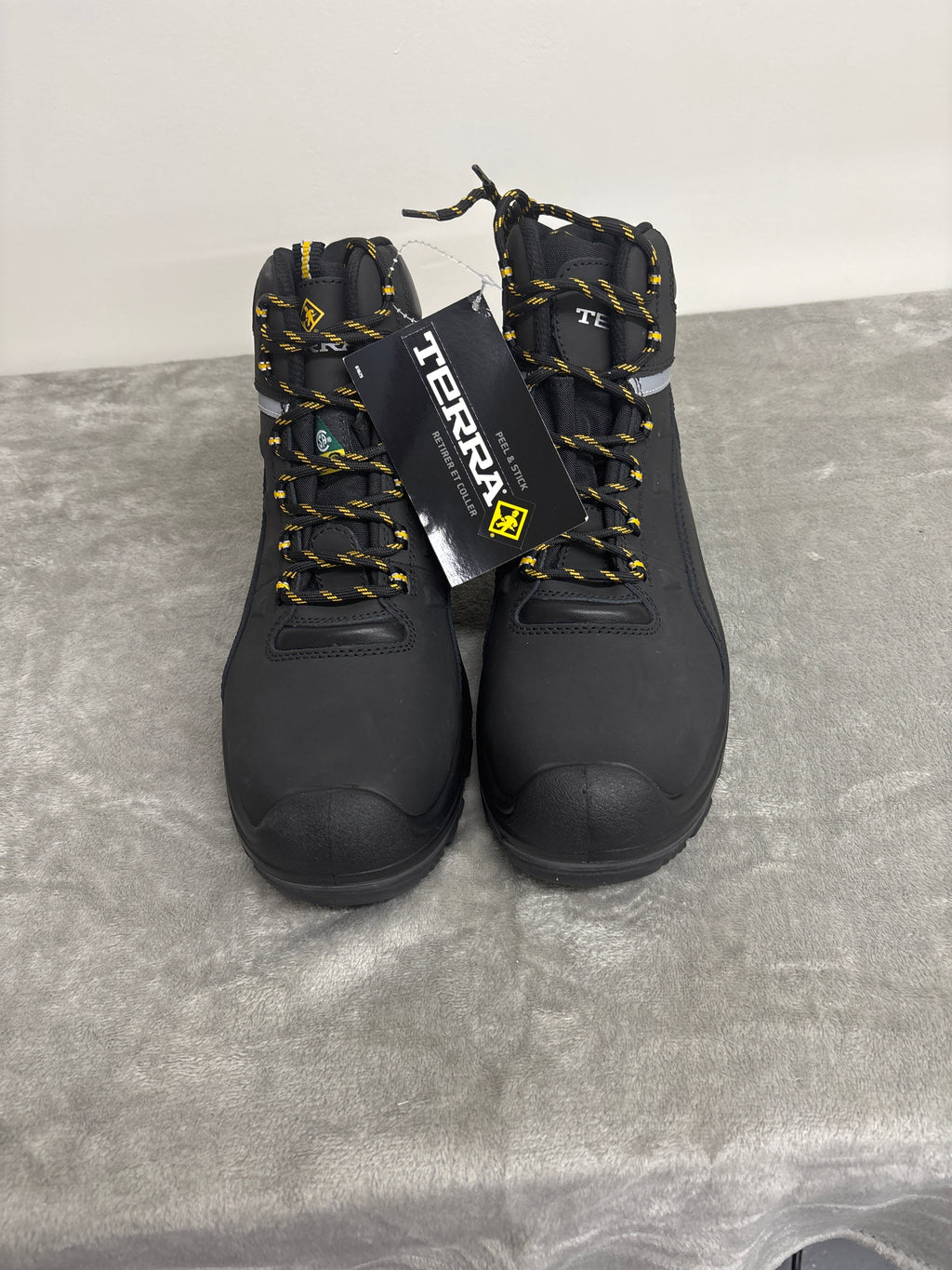 Terra Findlay 13 CSA Black composite safety toe.