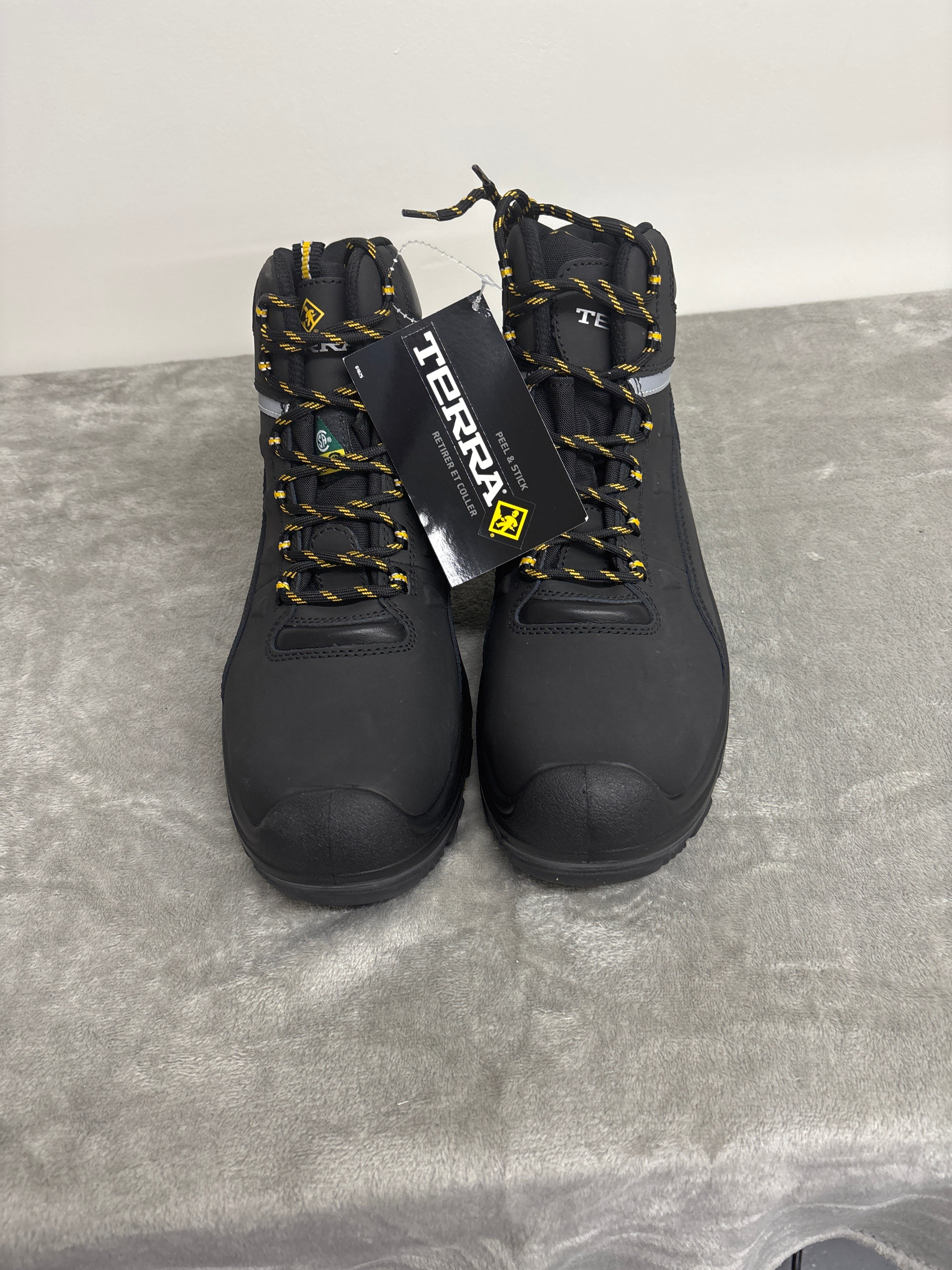 Terra Findlay 13 CSA Black composite safety toe.