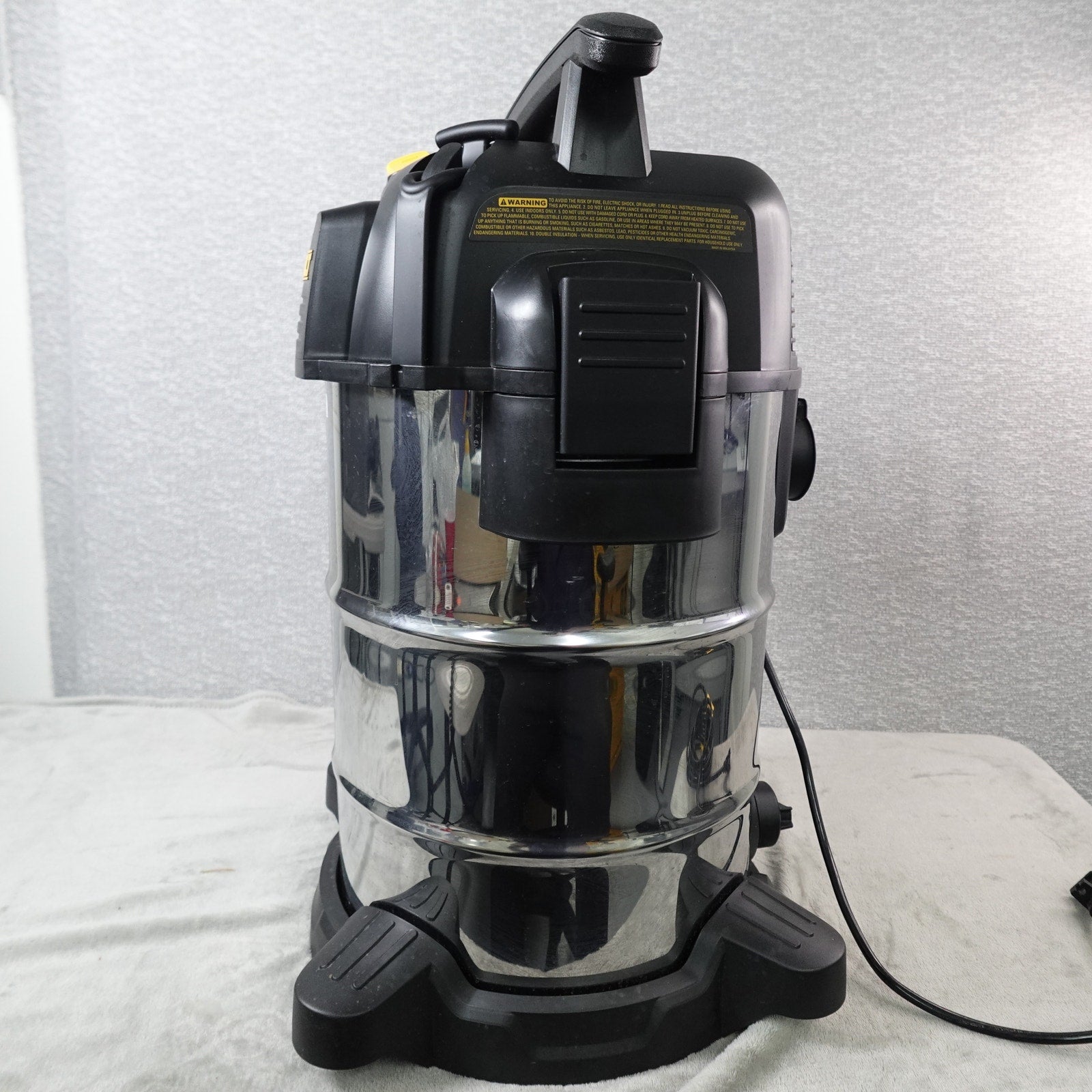 DEWALT DXV08S-QTA 8 Gallon 4HP StealthSonic Wet Dry Vacuum Stainless Steel