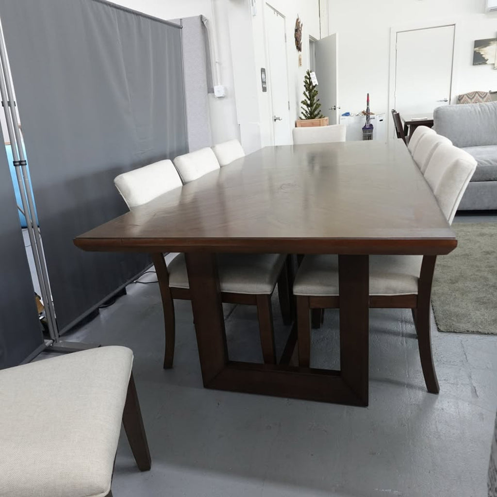 Wilde 9-Piece Dining Table Set (scratch & Dent)