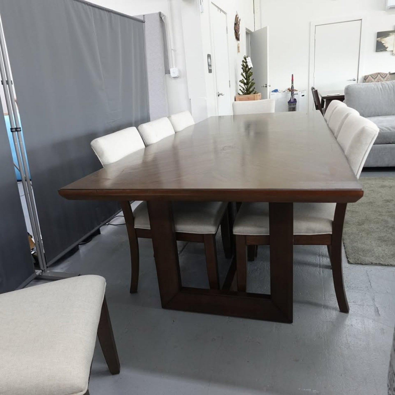Wilde 9-Piece Dining Table Set (scratch & Dent)
