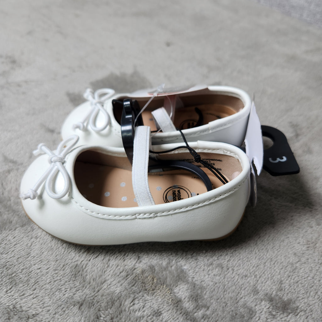 Wonder Nation Size 3 Girls White