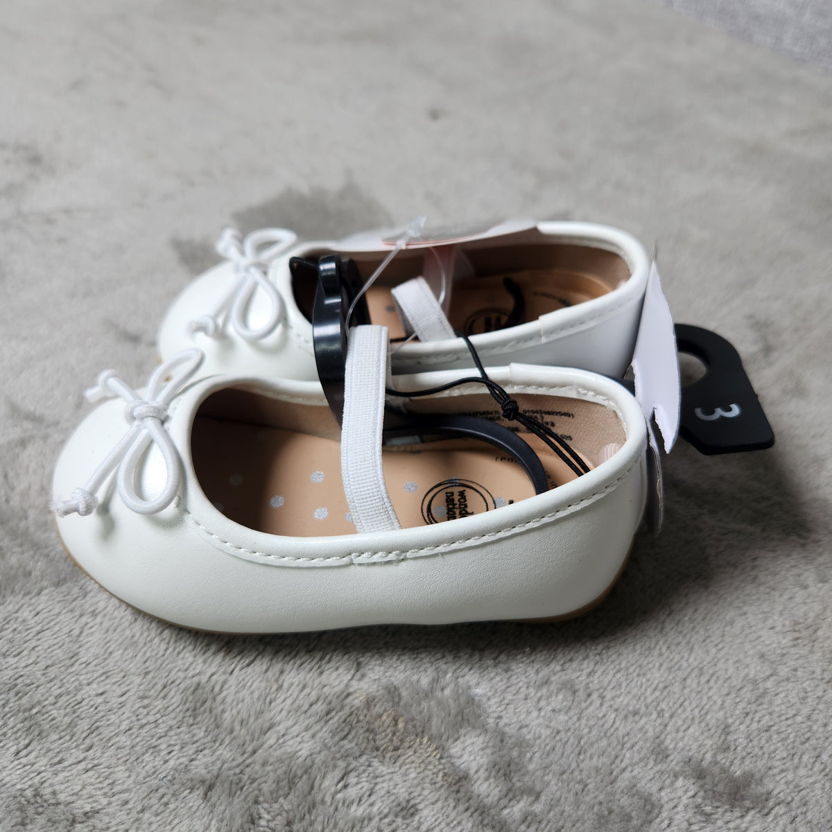 Wonder Nation Size 3 Girls White