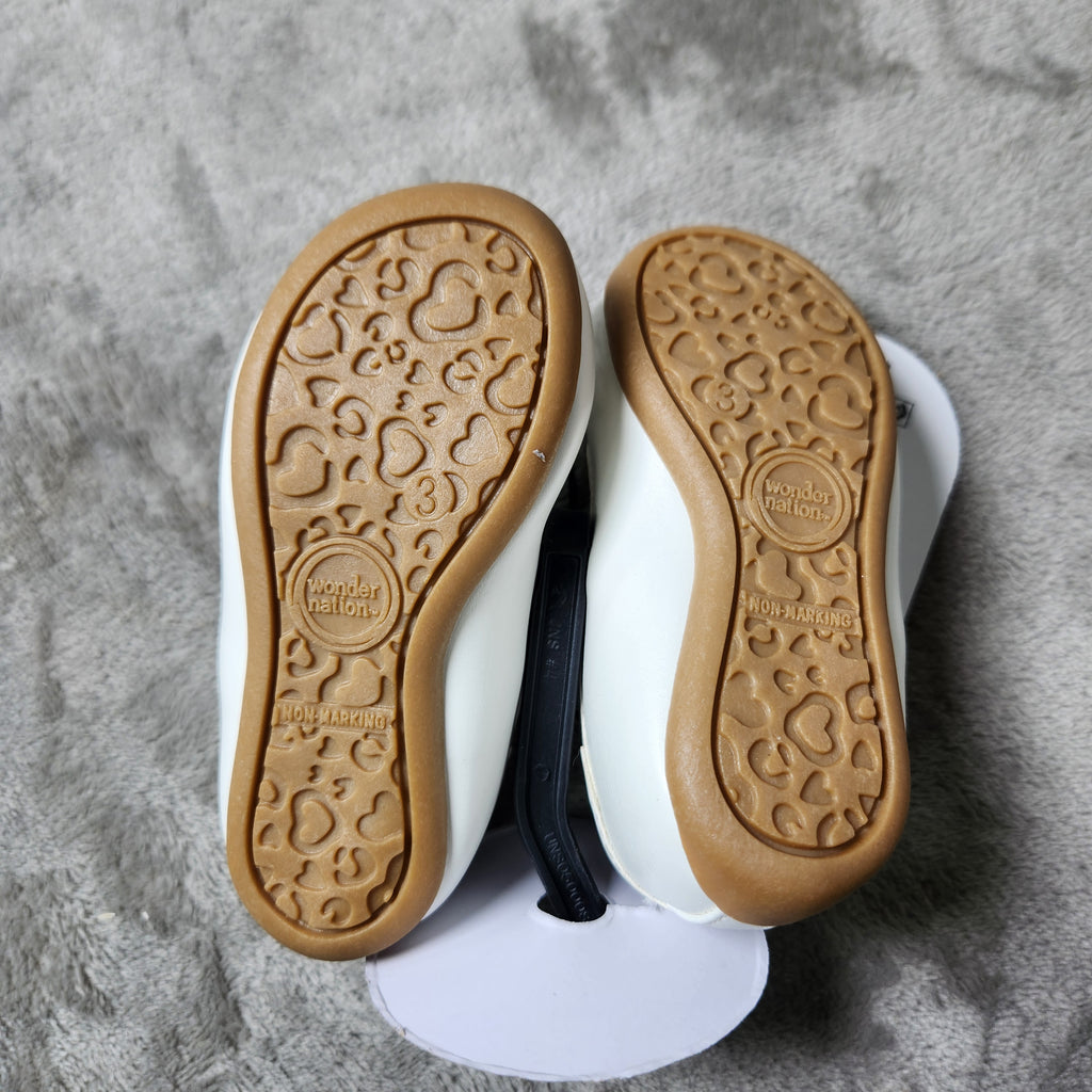 Wonder Nation Size 3 Girls White