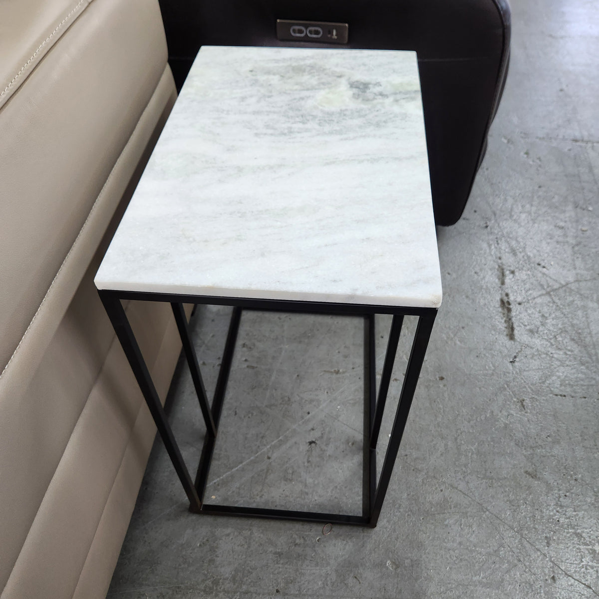 New Clinton Marble Top End Table Black Frame
