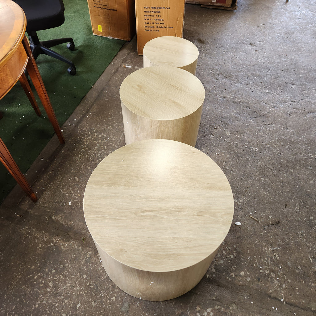 New (unboxed) LAZZO Round Nesting Coffee Table Set of 3, Modern Wood Grain Side Tables for Living Room and Bedroom, Natural Wood Finish