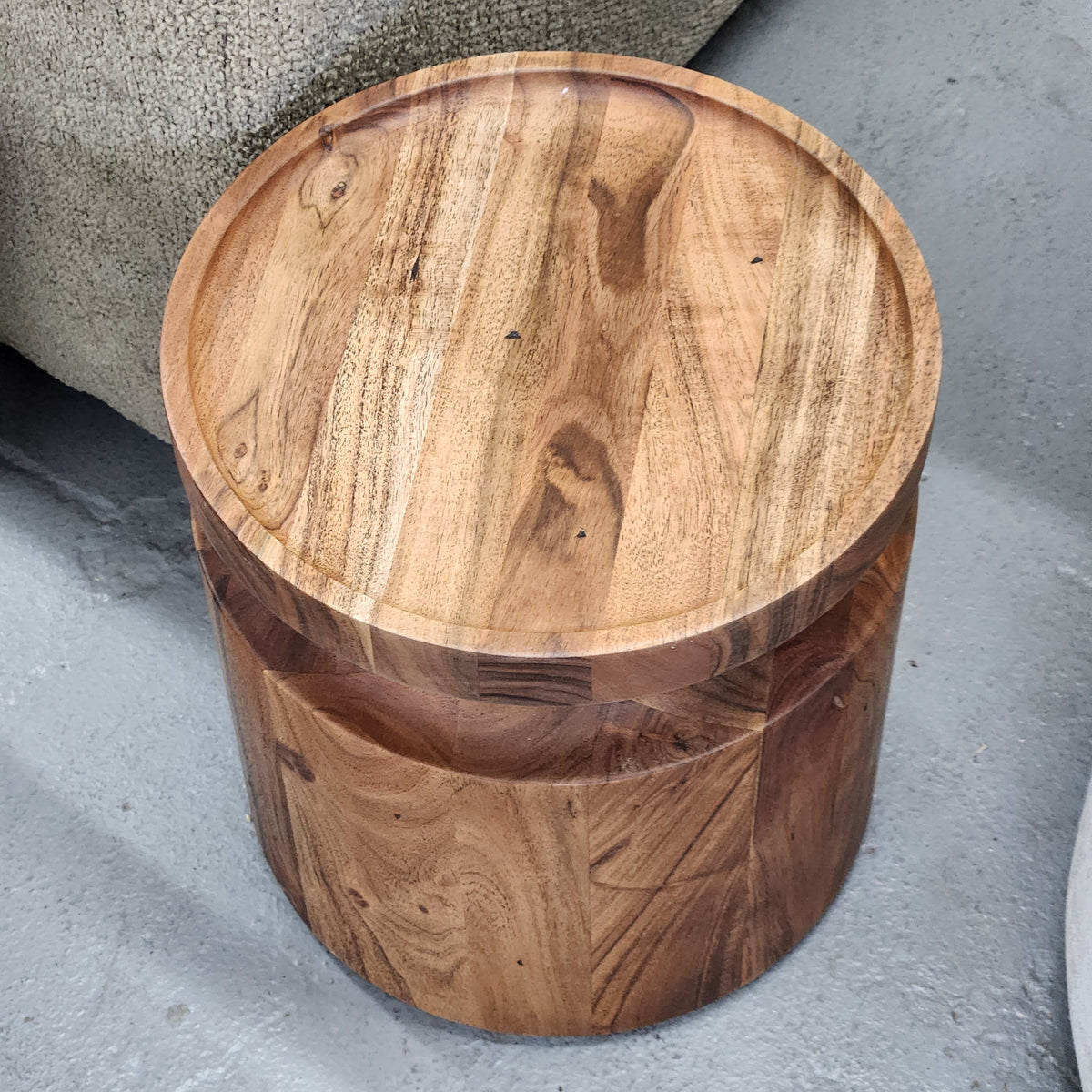 Turn Low Solid Wood Tray Top End Table New w/ Chip (see desc)