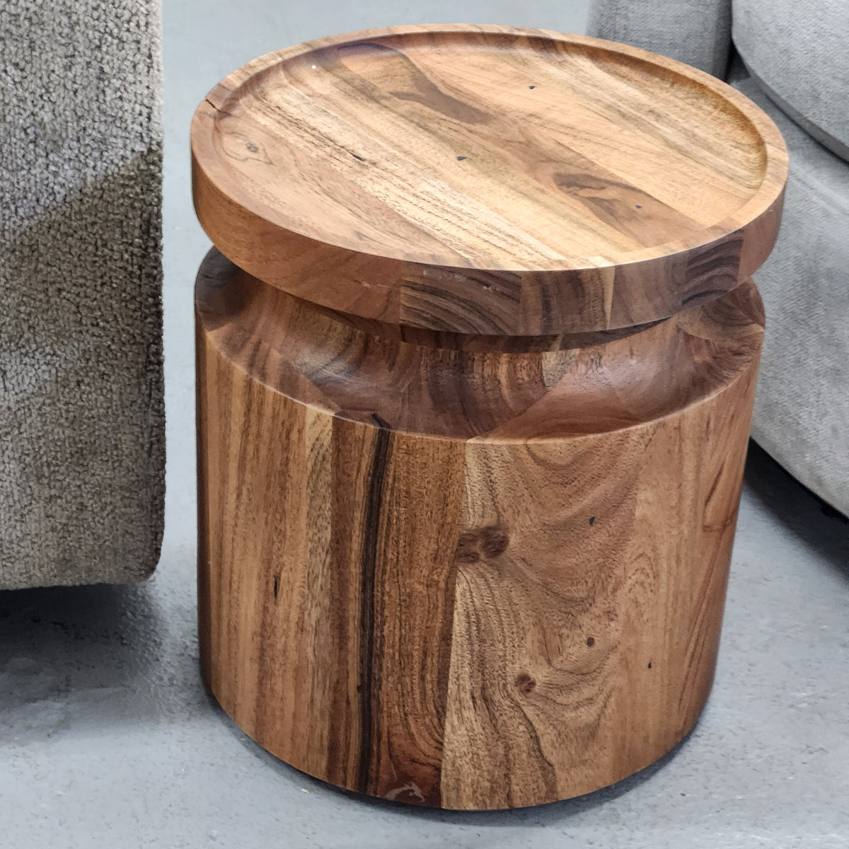 Turn Low Solid Wood Tray Top End Table New w/ Chip (see desc)