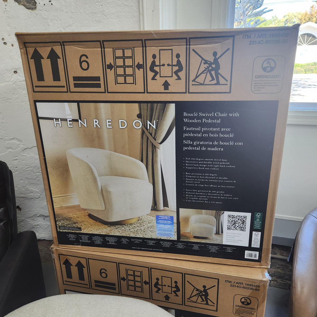 New in Box Henredon Murphy Boucle Swivel Accent Chair Ivory Cream Barrel Chair
