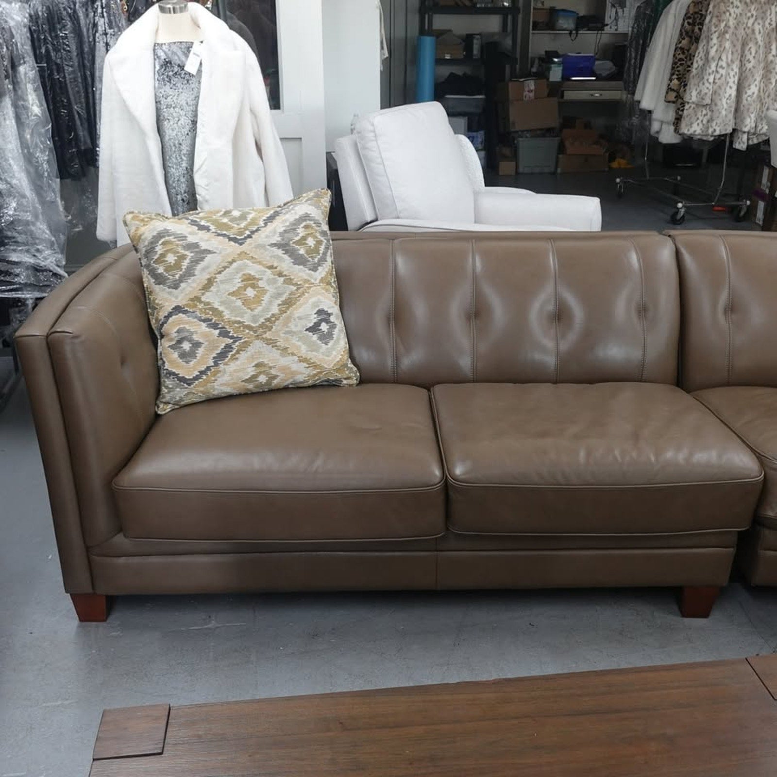 Bellevue Top Grain Leather 3 piece Sectional