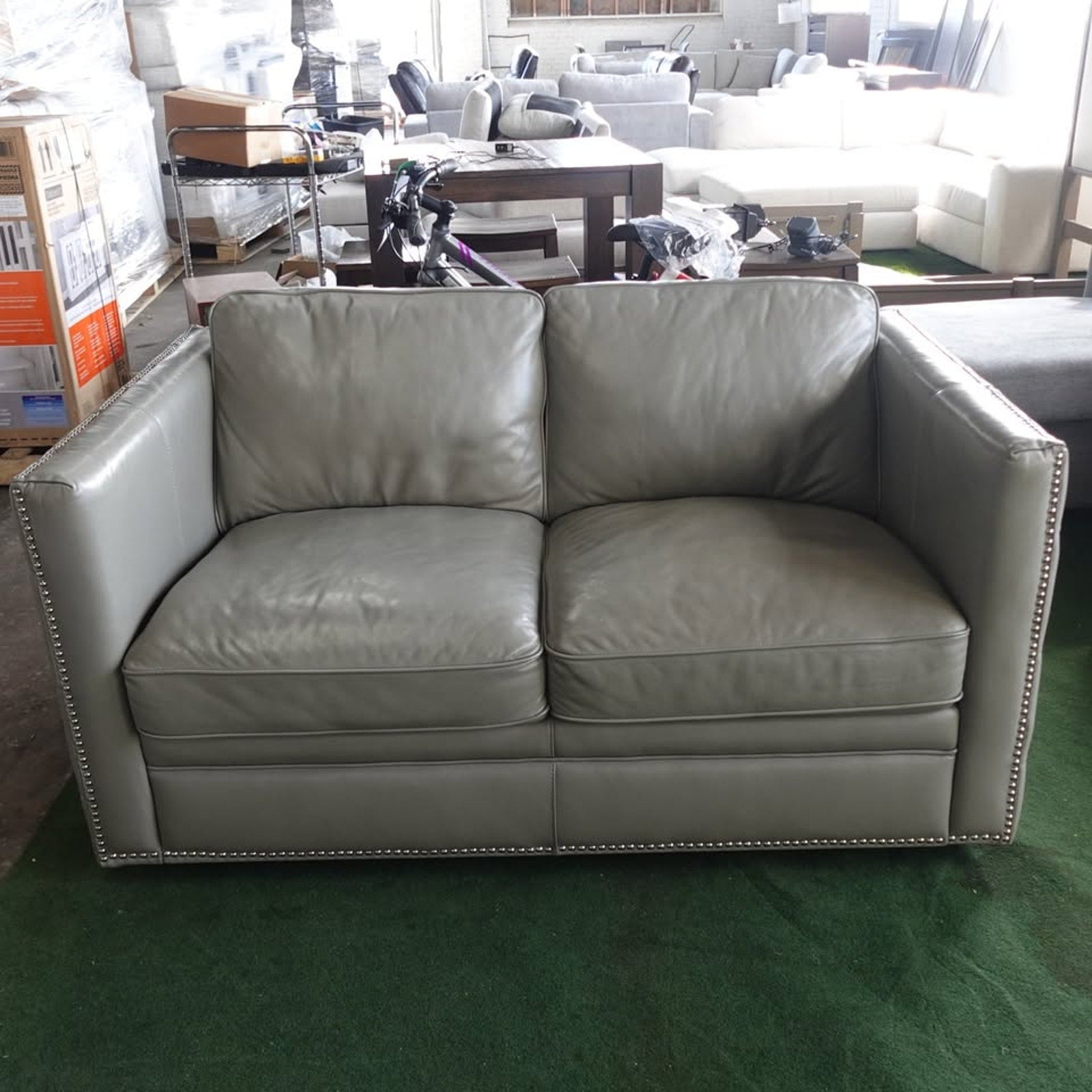 Jameston Leather Loveseat