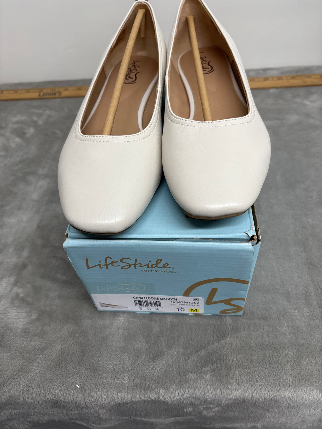 Life stride Cameo Bone Smooth