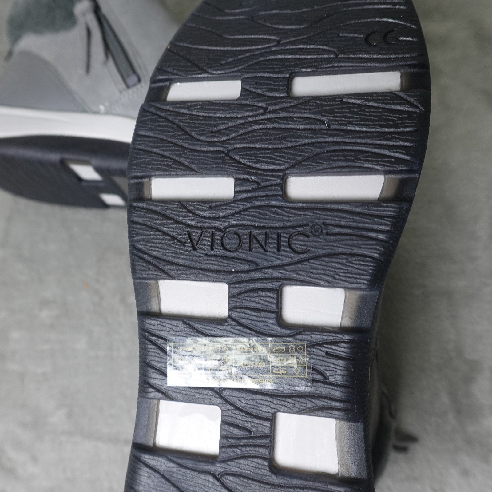 Vionic Norwood Faux Fur Ankle Boots Charcoal Women’s 7 M New w/ Box
