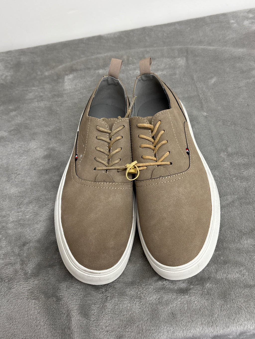 Tommy Hilfiger low-top sneakers