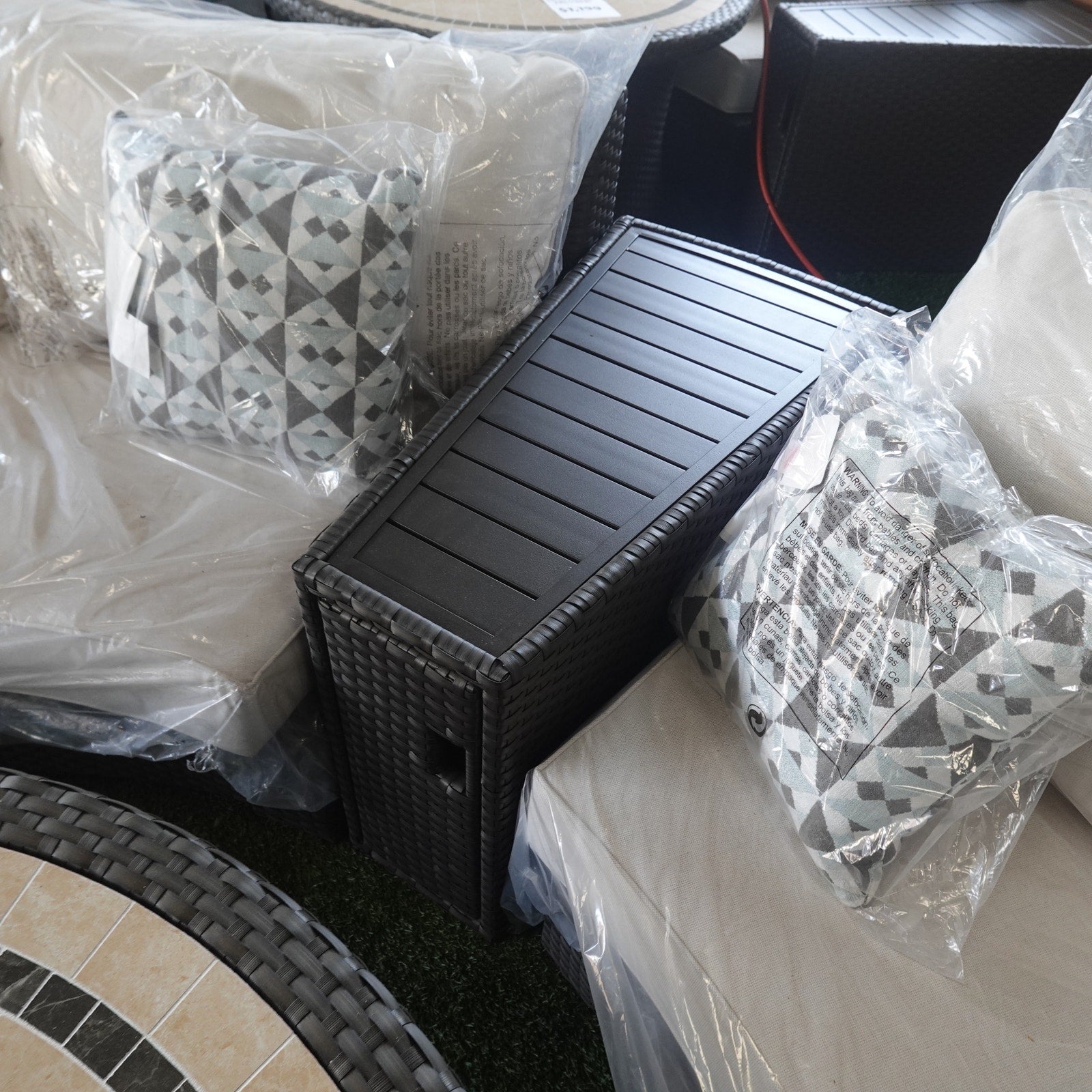 Sunvilla Outdoor Curved Patio Set – 4 Piece (NEW) – $1,199 OBO