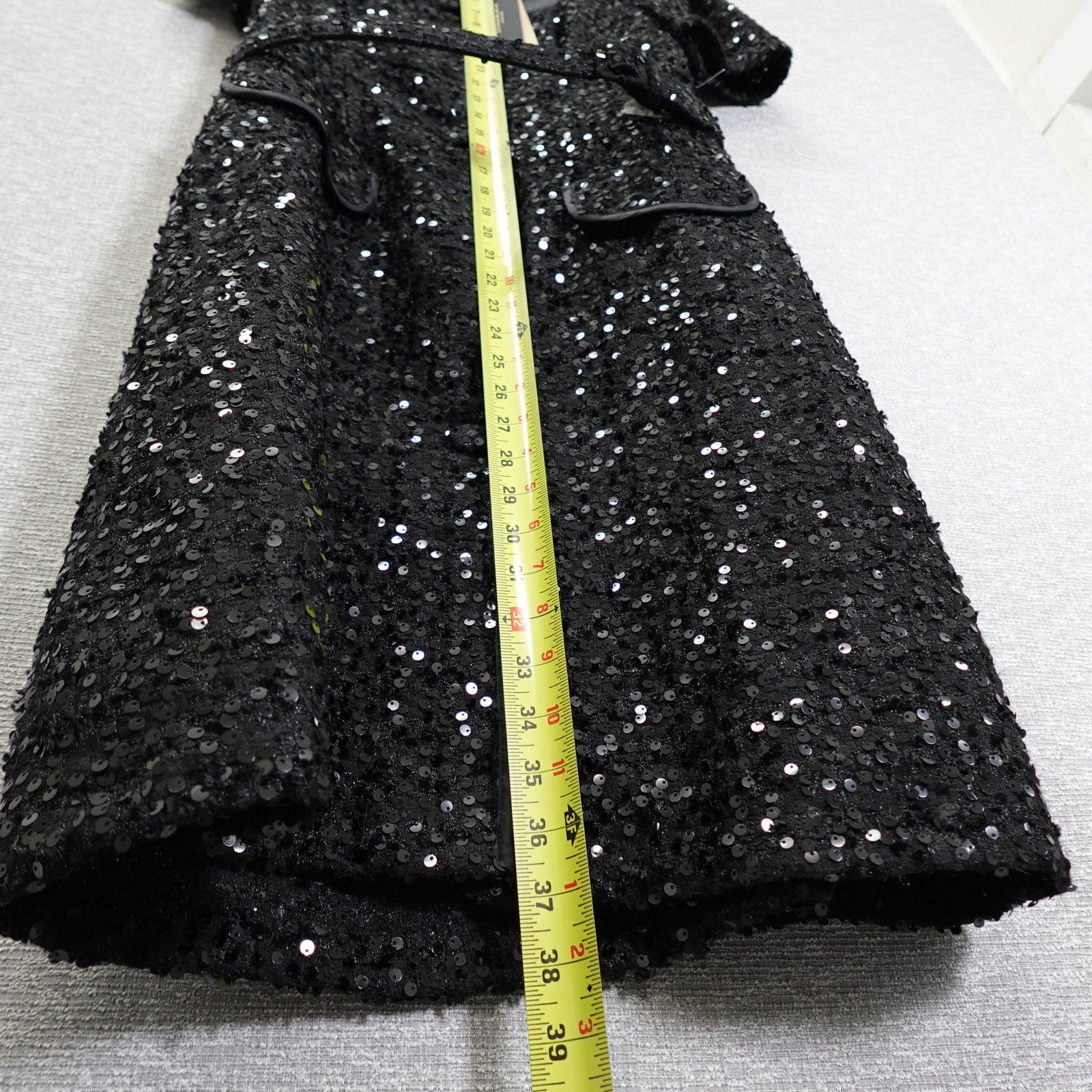 Donna Karan New York Size 8 Black Sequin Short Sleeve Button Up Belted Dress NWT