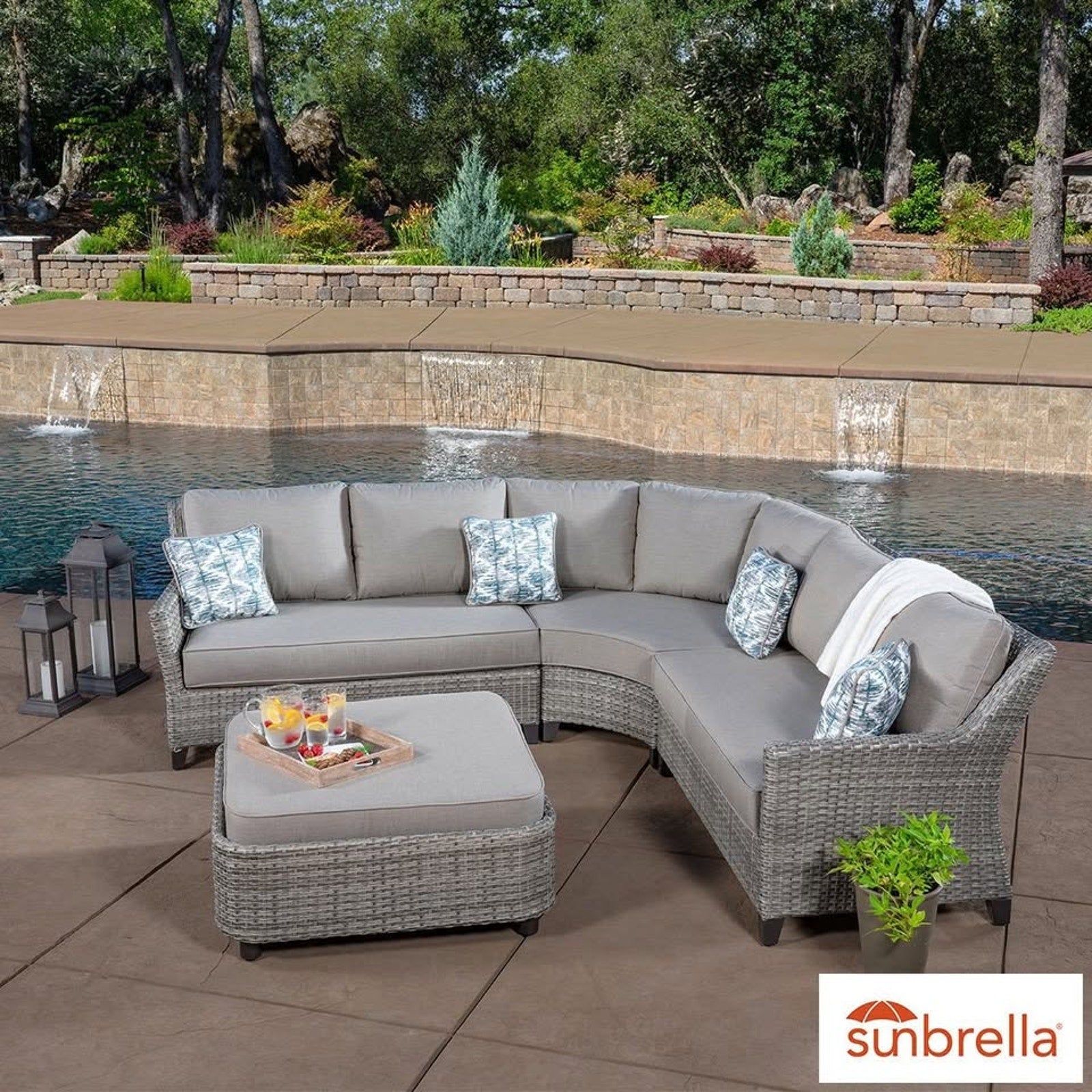 Coasta 4 Piece Grey Woven Sectional Outdoor Seating Set