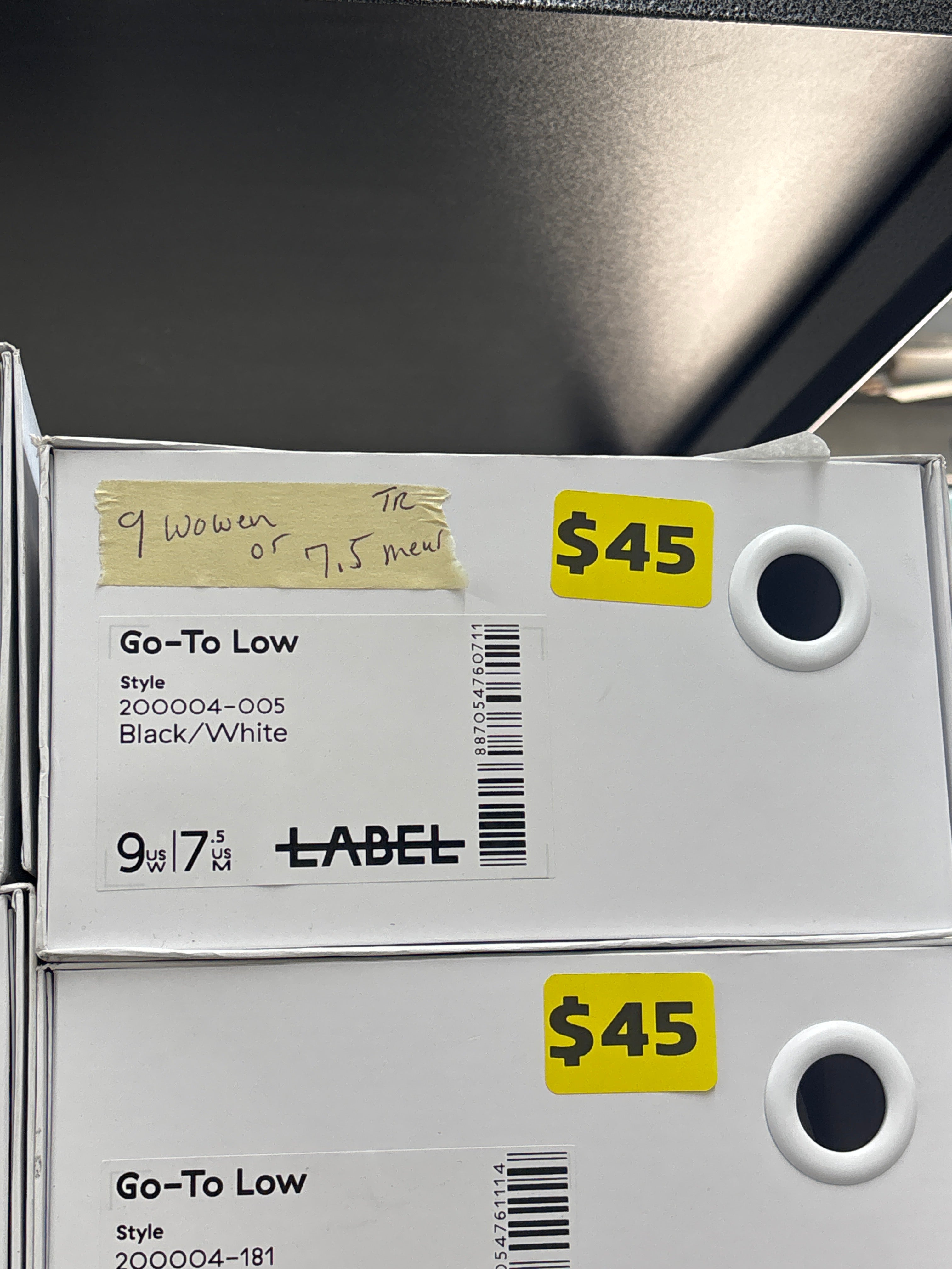 LABEL Go-To Low Sneakers – Black/White – Men's 7.5 / Women's 9