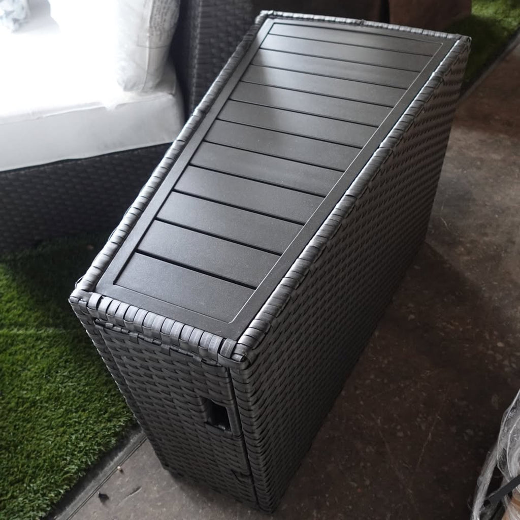 Sunvilla Outdoor Curved Patio Set – 4 Piece (NEW) – $1,199 OBO