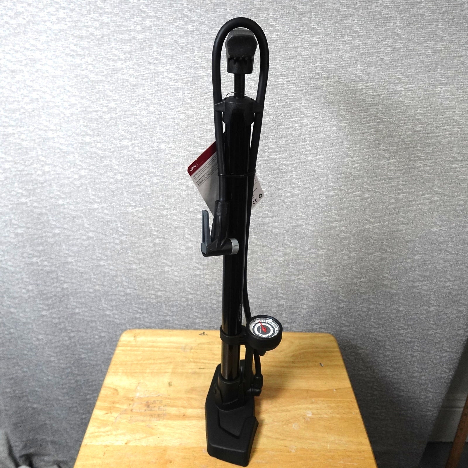 Blackburn Grid 1 Floor Pump with Pressure Guage