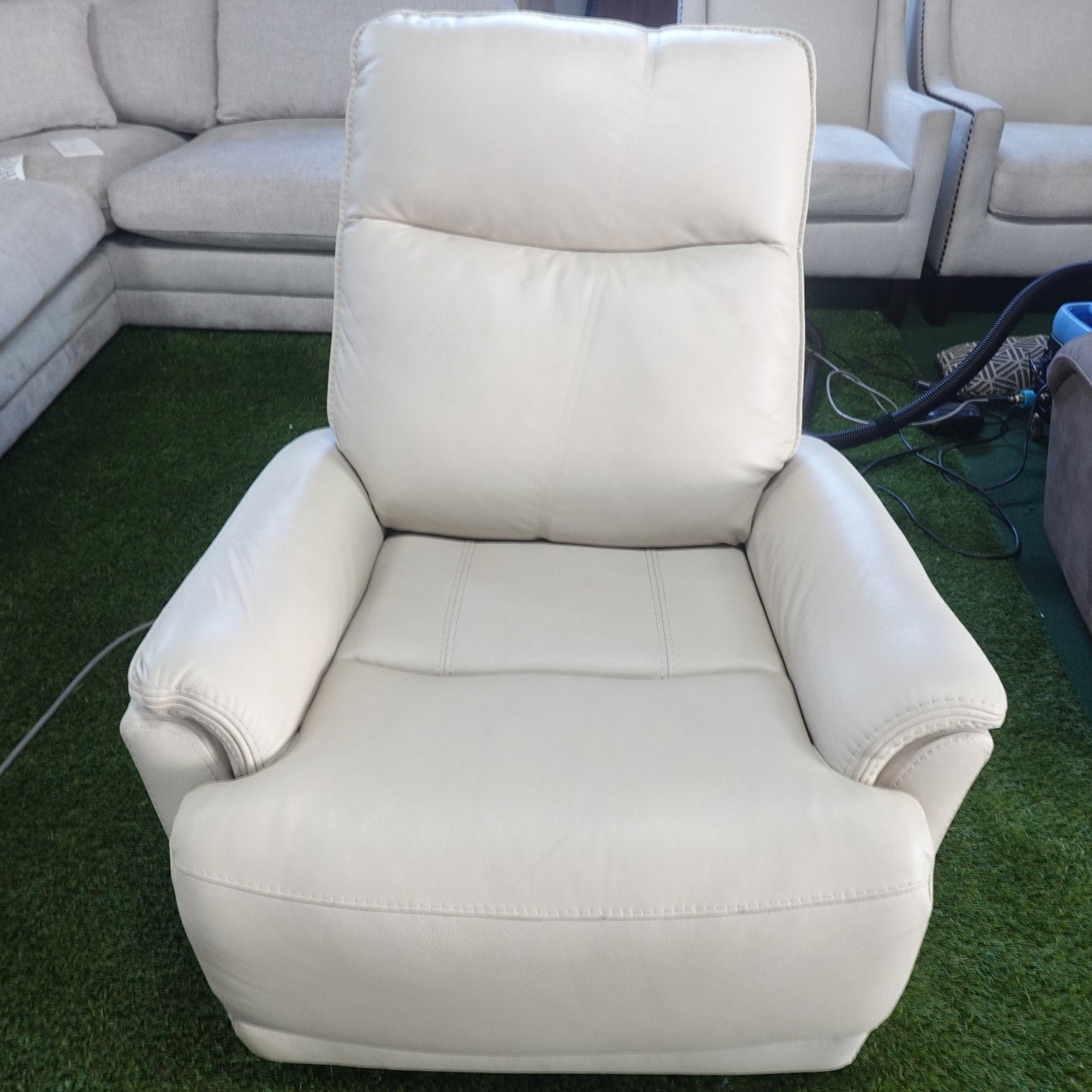 Sanders Leather Power Recliner with Power Headrest