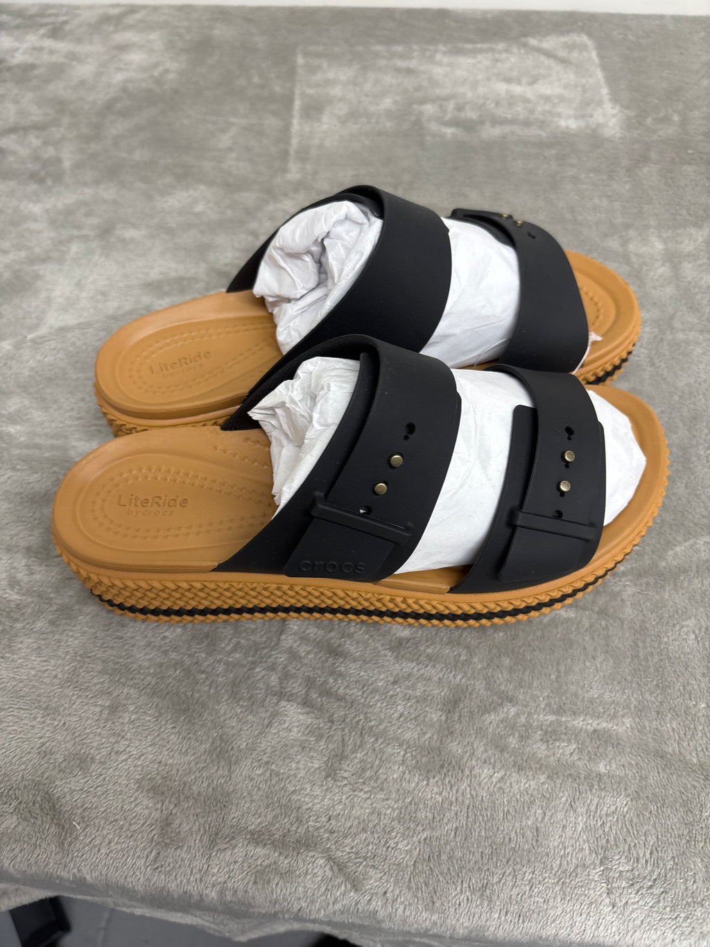Crocs Brooklyn Woven Buckle Size 8 Black Women's Slide Sandals