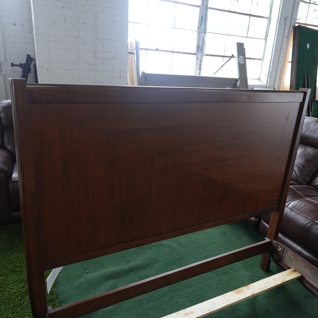 Northridge Home Marina Del Rey Queen Bed Hardwood Walnut