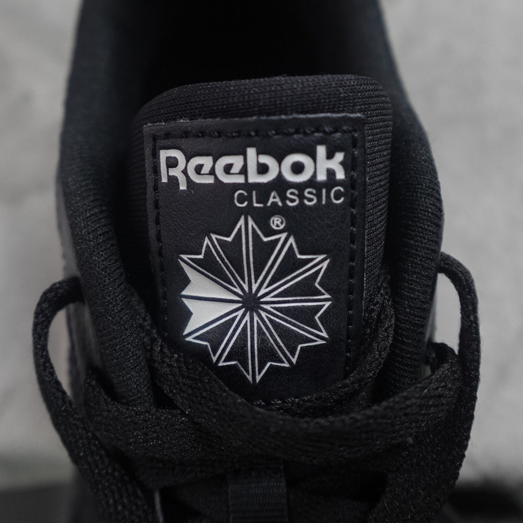 Reebok Classic Harman Run Women's Size 8 Black Steel Gum CM9941 Sneakers