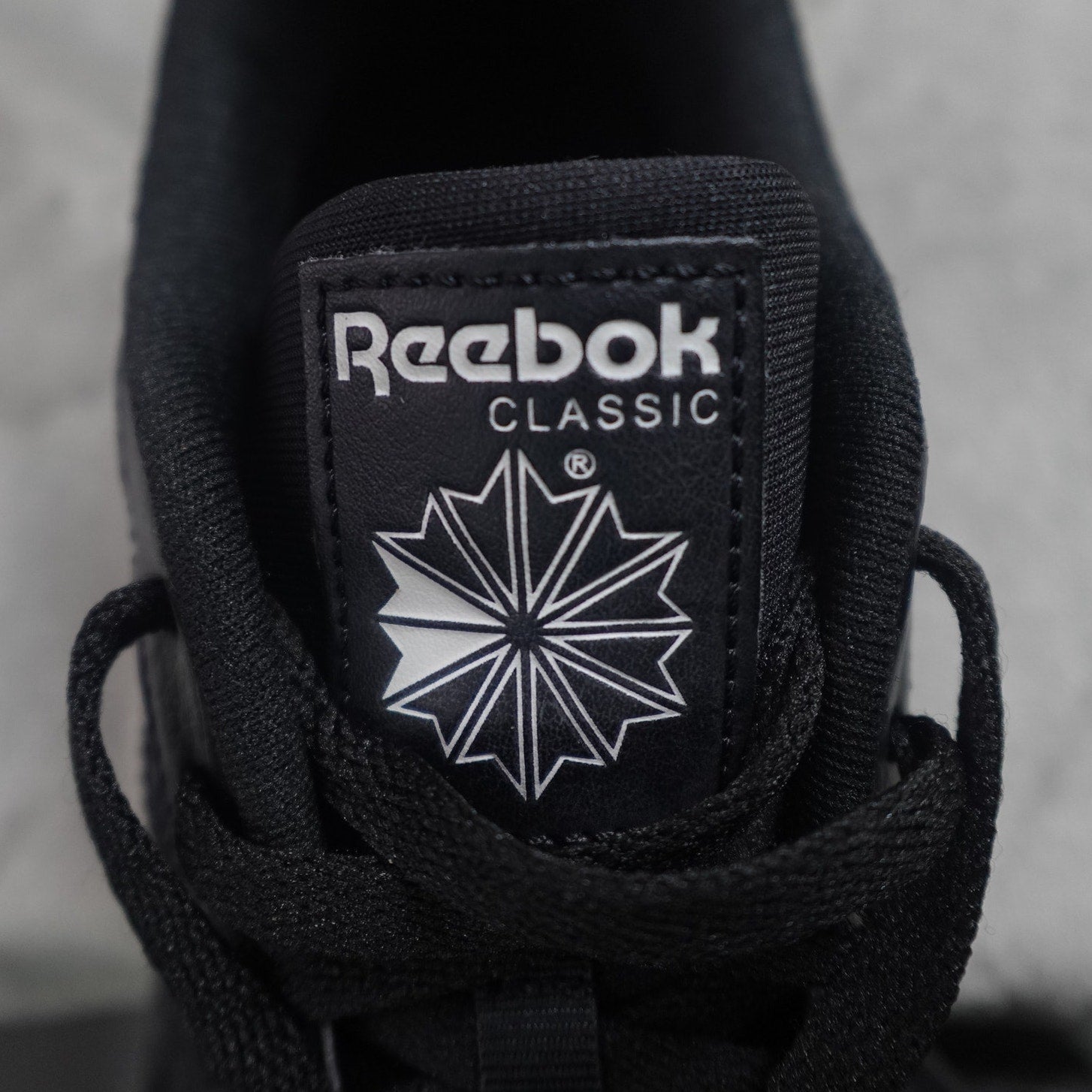 Reebok Classic Harman Run Women's Size 8 Black Steel Gum CM9941 Sneakers