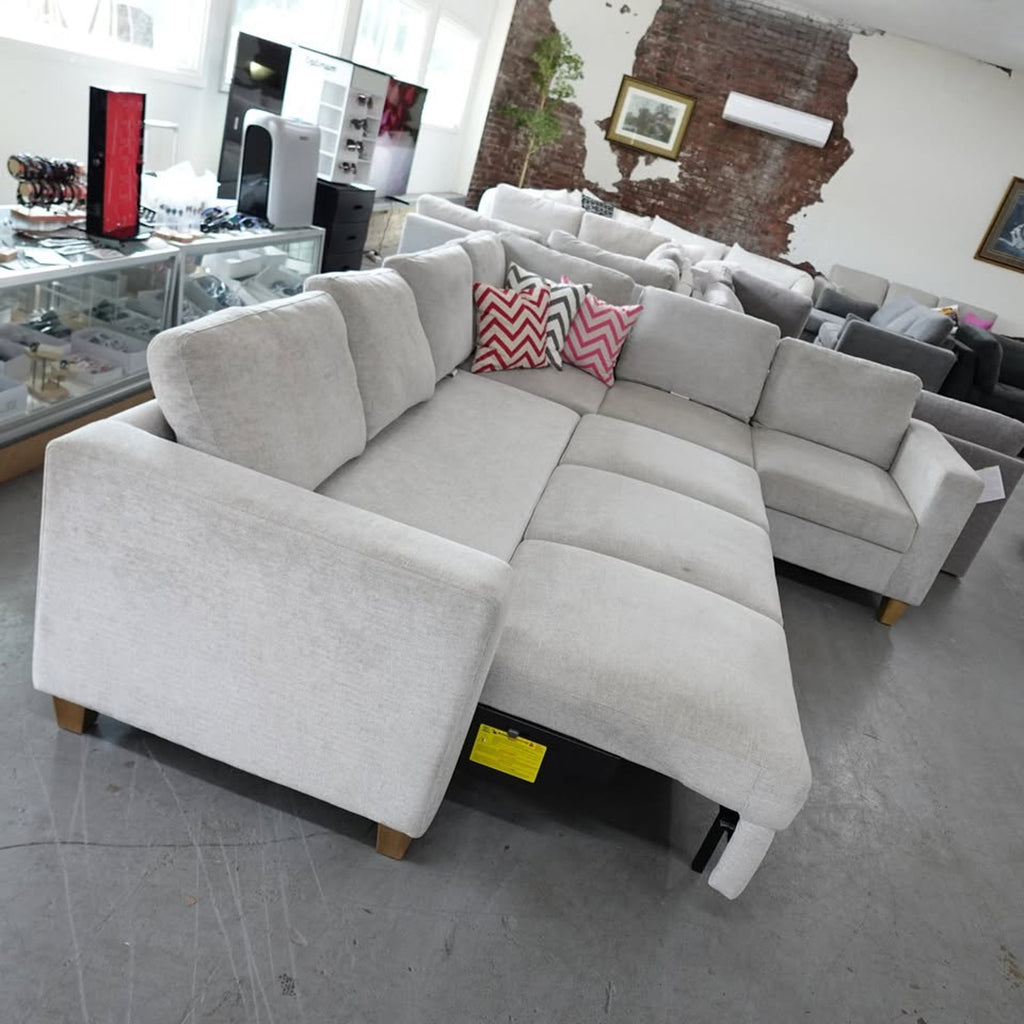 Thomasville Dillard Fabric Convertible Sleeper Sectional