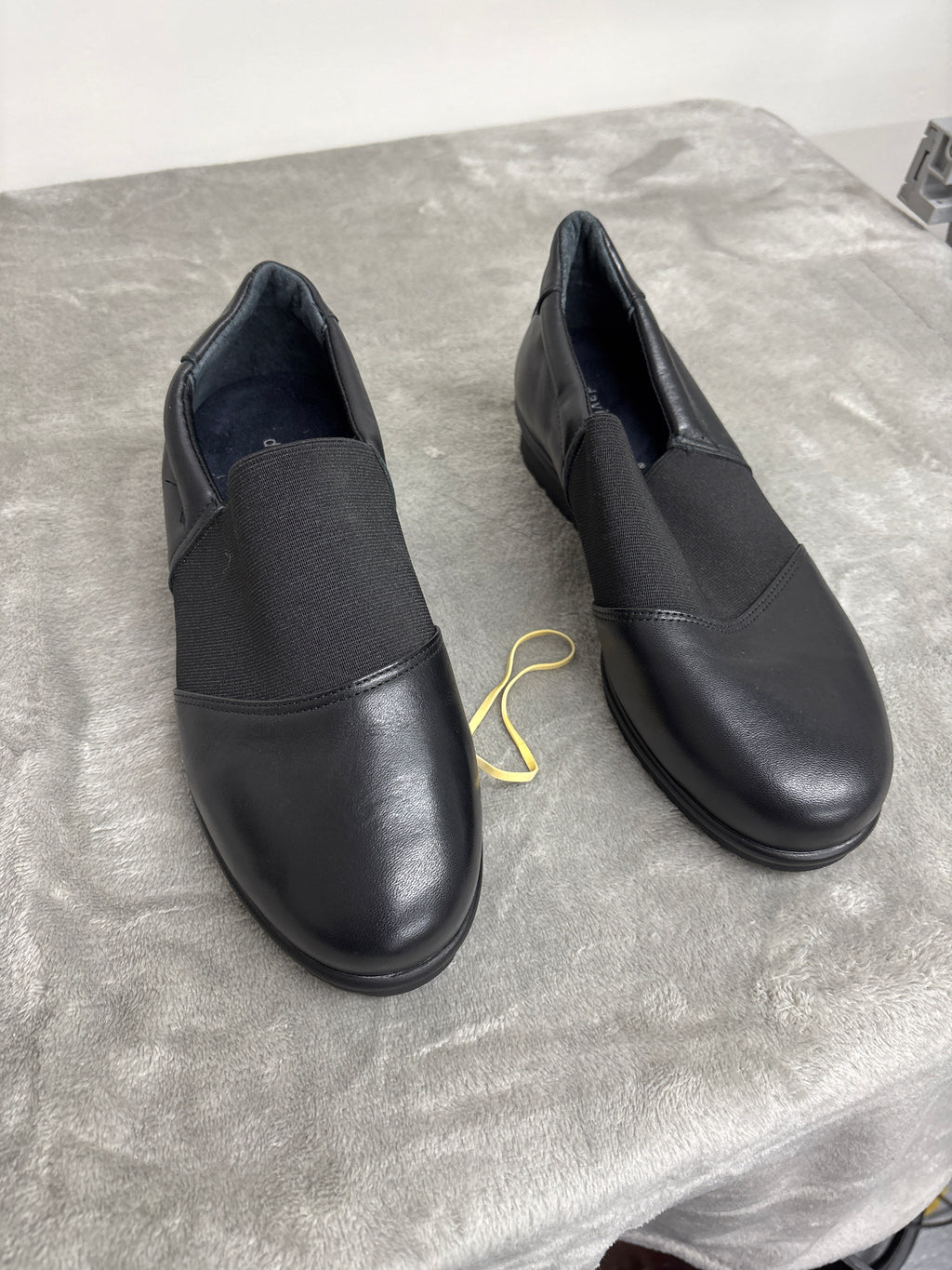 David Tate slip-on shoes