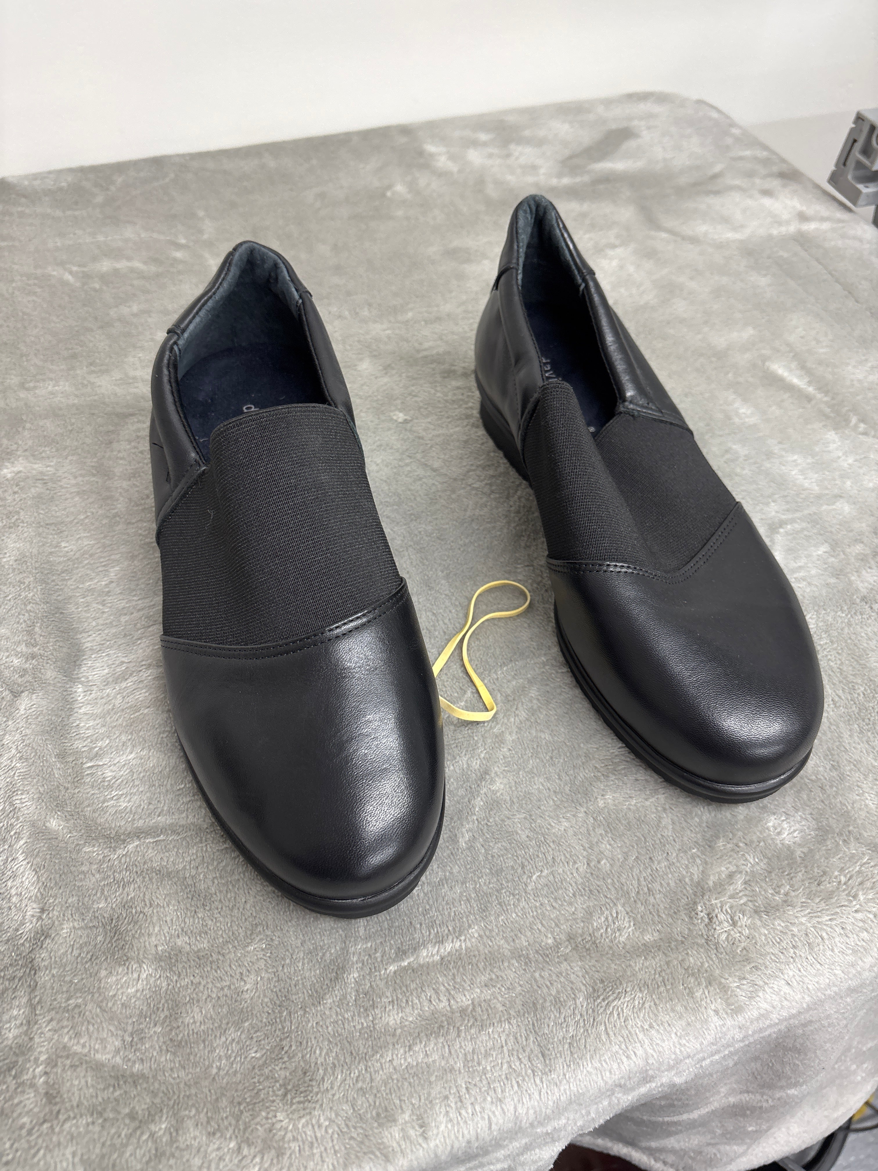 David Tate slip-on shoes