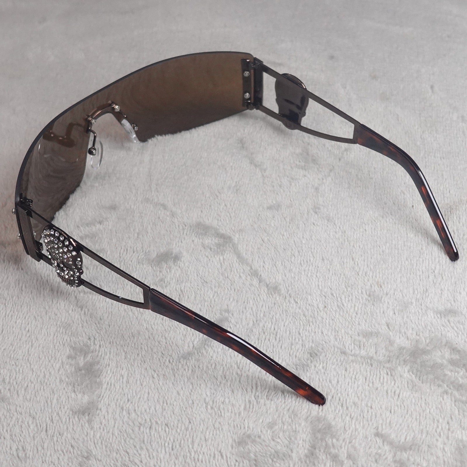 Ed Hardy Rhinestone Skull Shield Sunglasses Brown Gradient UV400 NEW