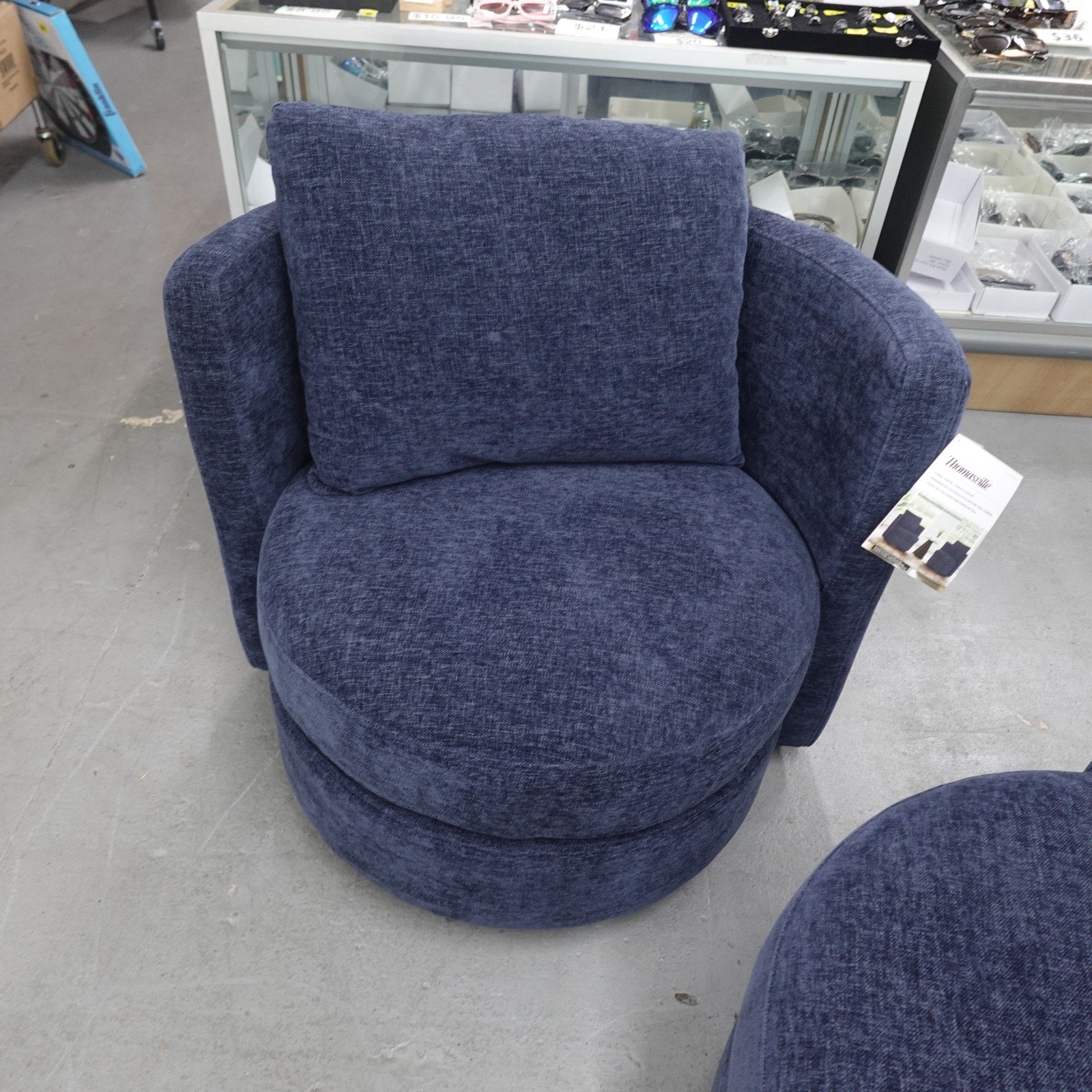 Thomasville Davos Swivel Chair- Dark Blue
