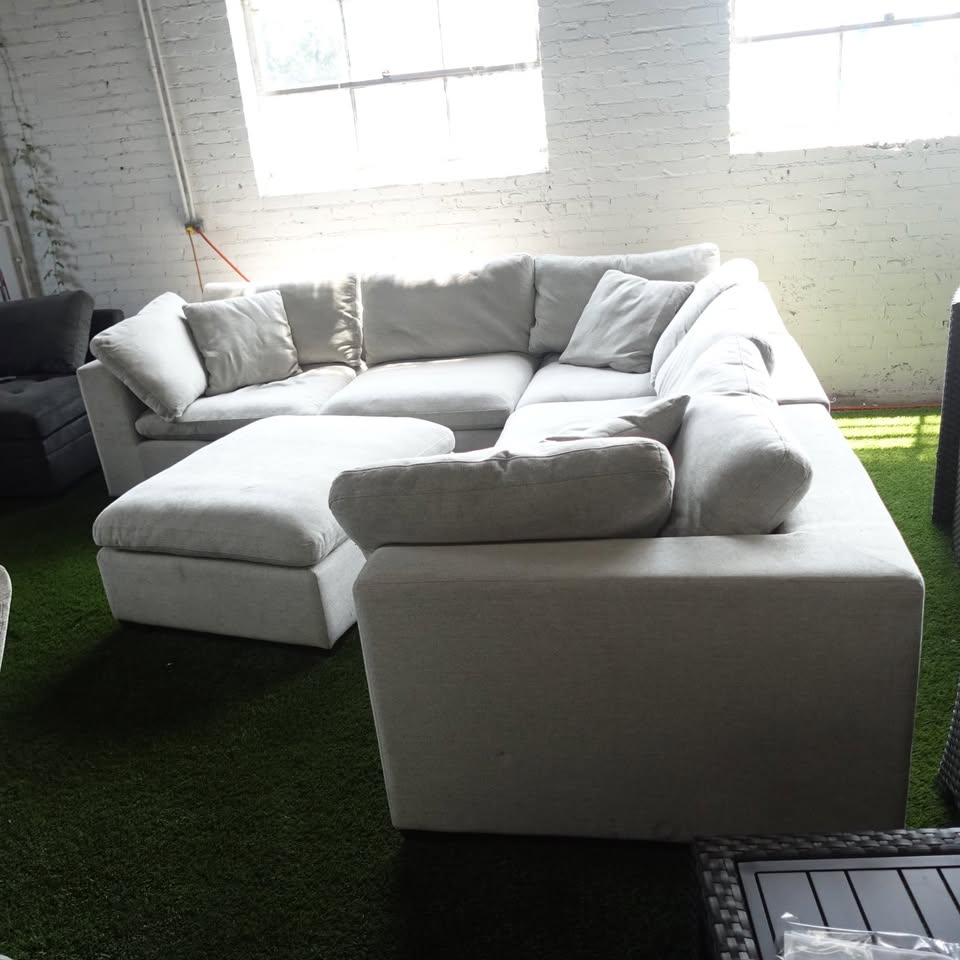 Thomasville Lowell 6-piece Modular Sectional Light Gray