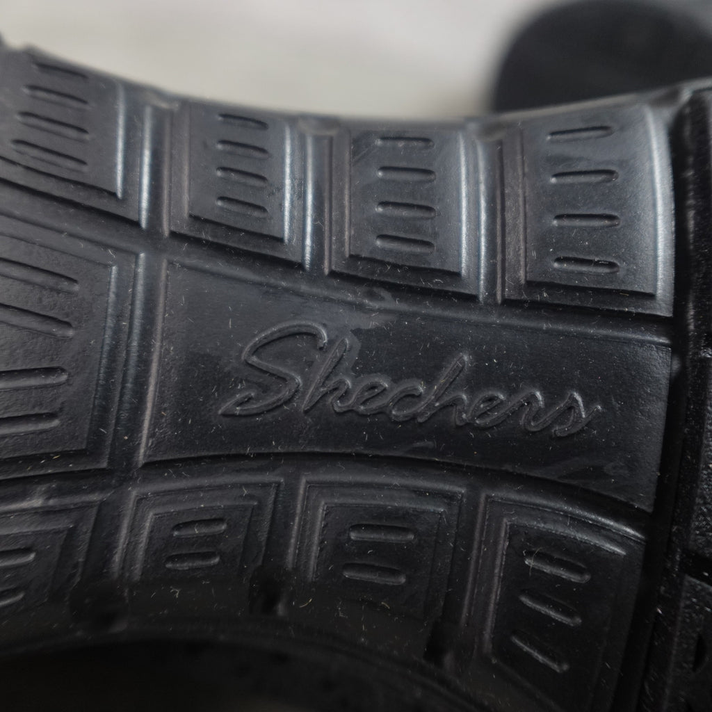 Skechers Seager Stat Women's Size 7.5 Slip On Walking Shoes Black 49481 BBK New