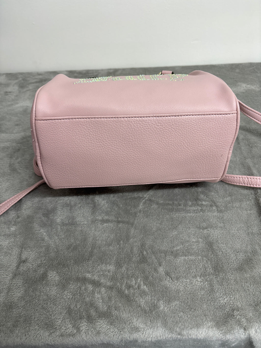 Juicy couture be classic satchel