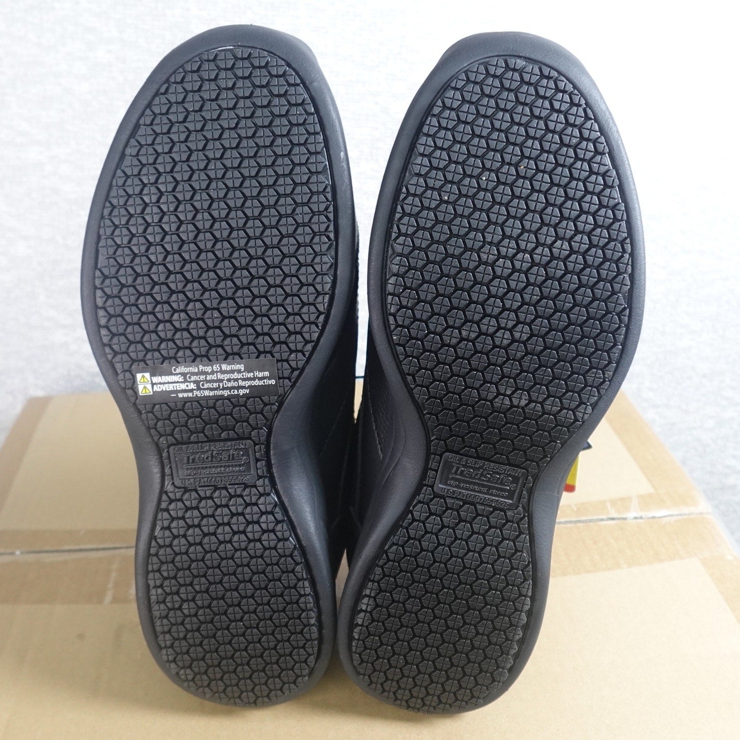 Lot of 6 Tredsafe Dustin Men's Slip Resistant Work Shoes Black Size 11W New