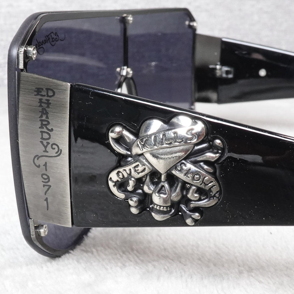 Ed Hardy Fatal Attraction Shield Sunglasses Skull Crossbones Y2K UV400 NEW