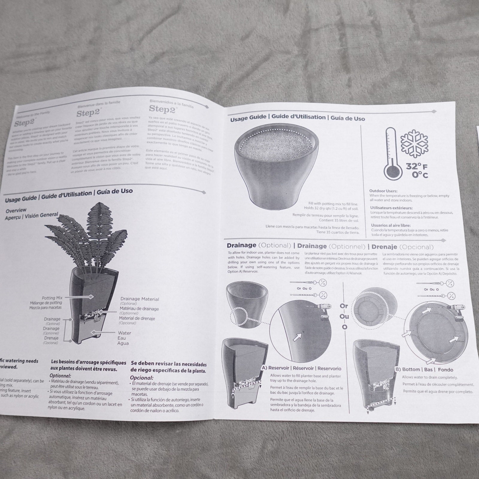Step2 Fernway Planter Outdoor Resin Flower Pot Stone Gray NEW