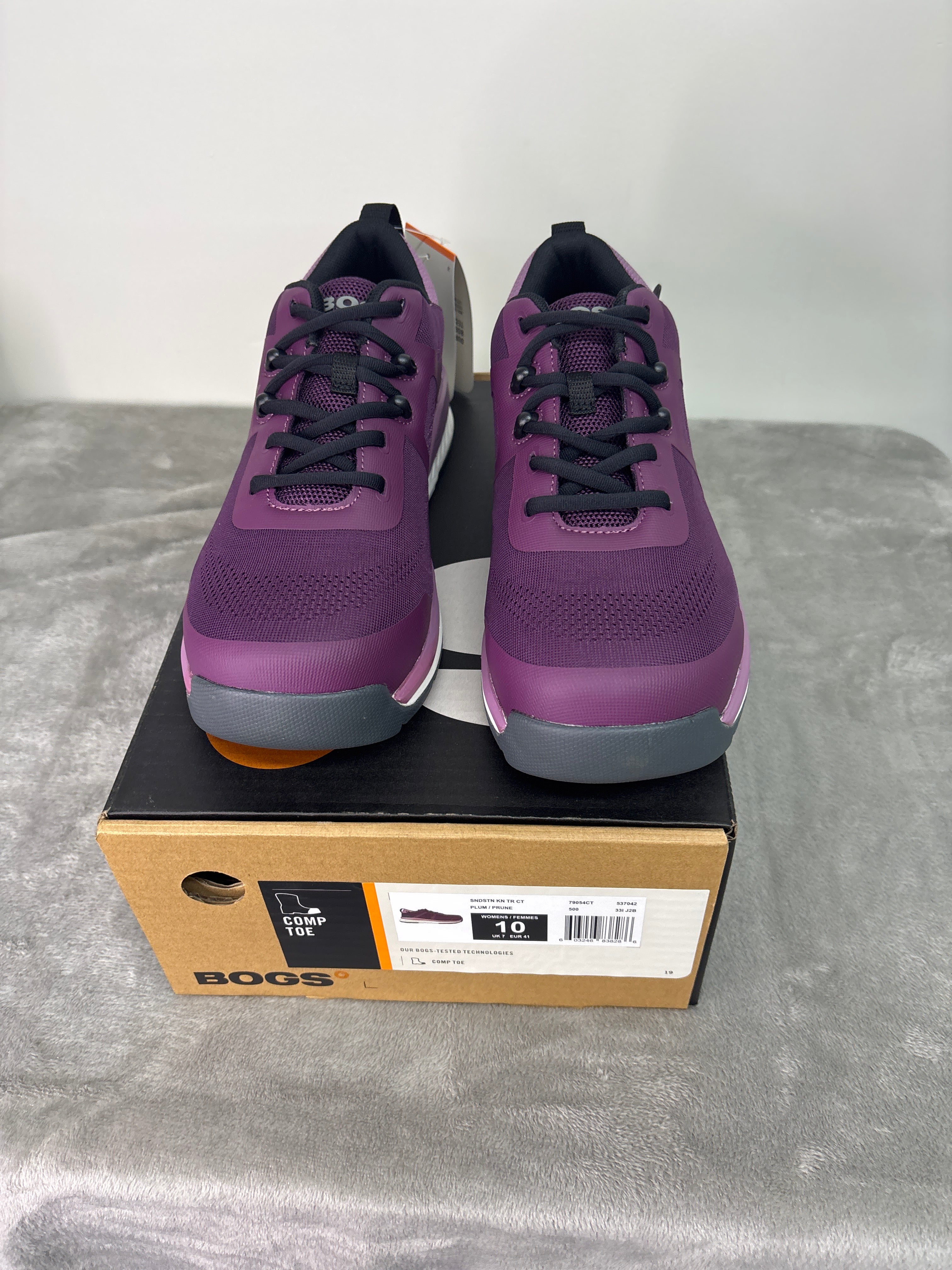 BOGS purple BOOS athletic shoes