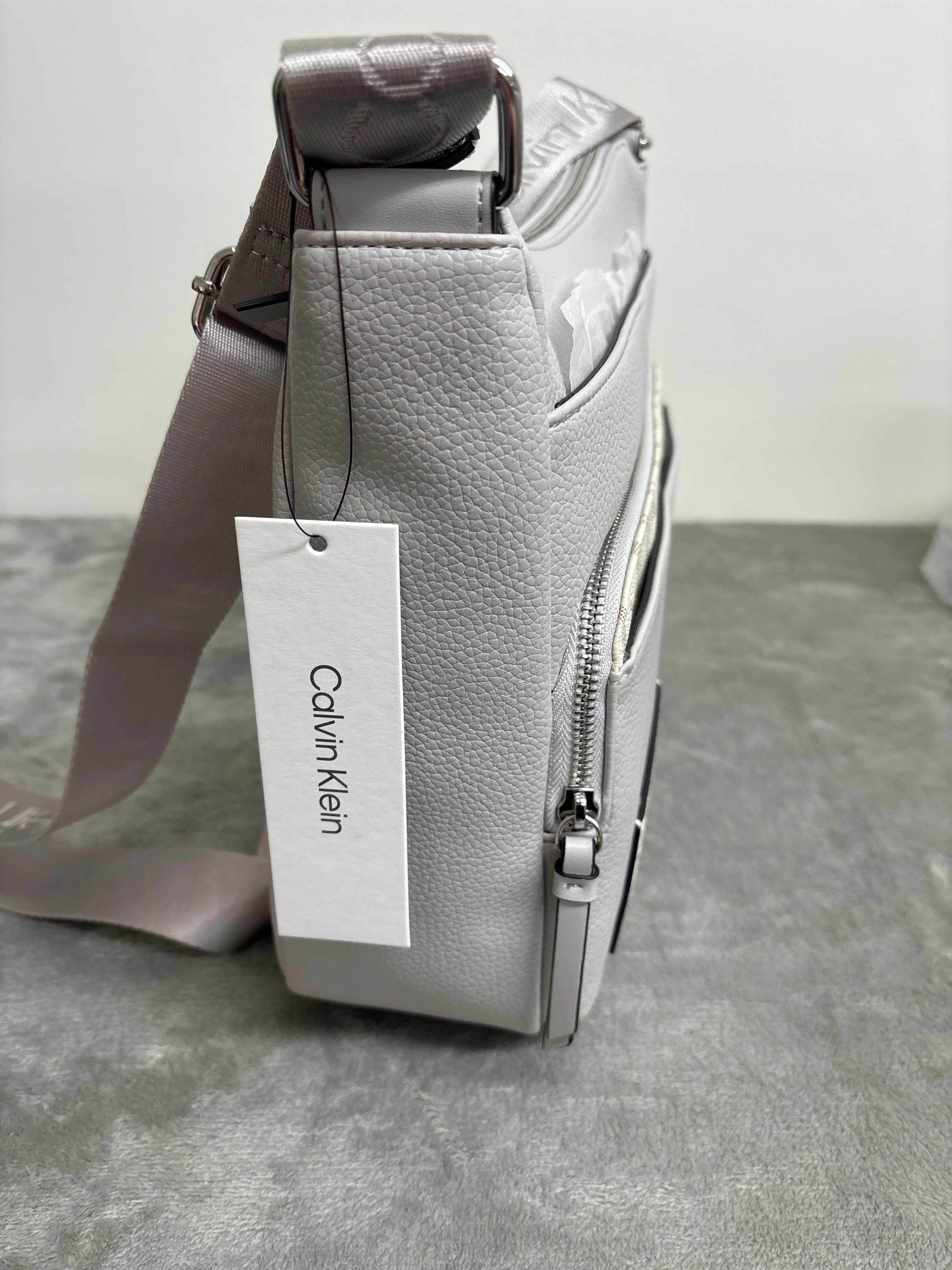 Calvin Klein Lorelai H4AFYEK4 DGE