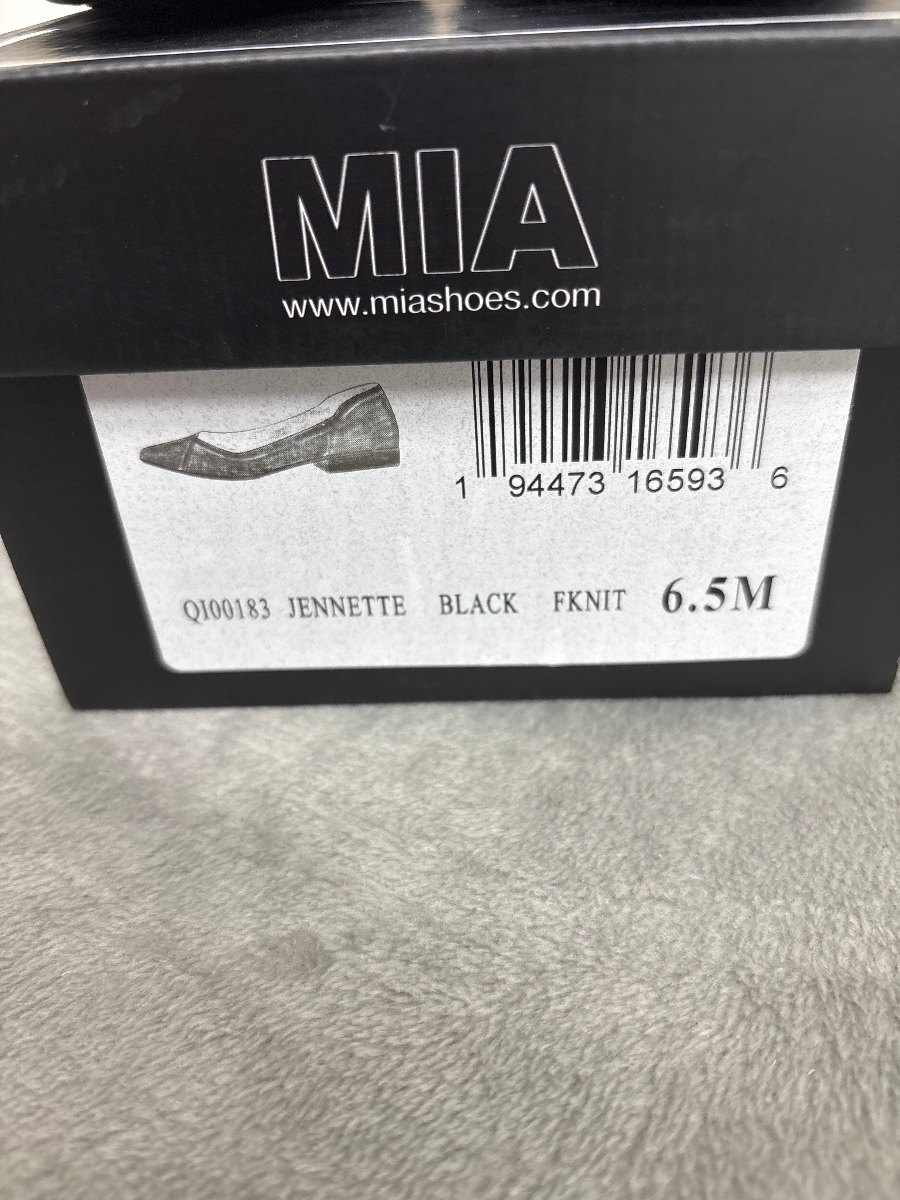 Mia Jennette slip-on shoes