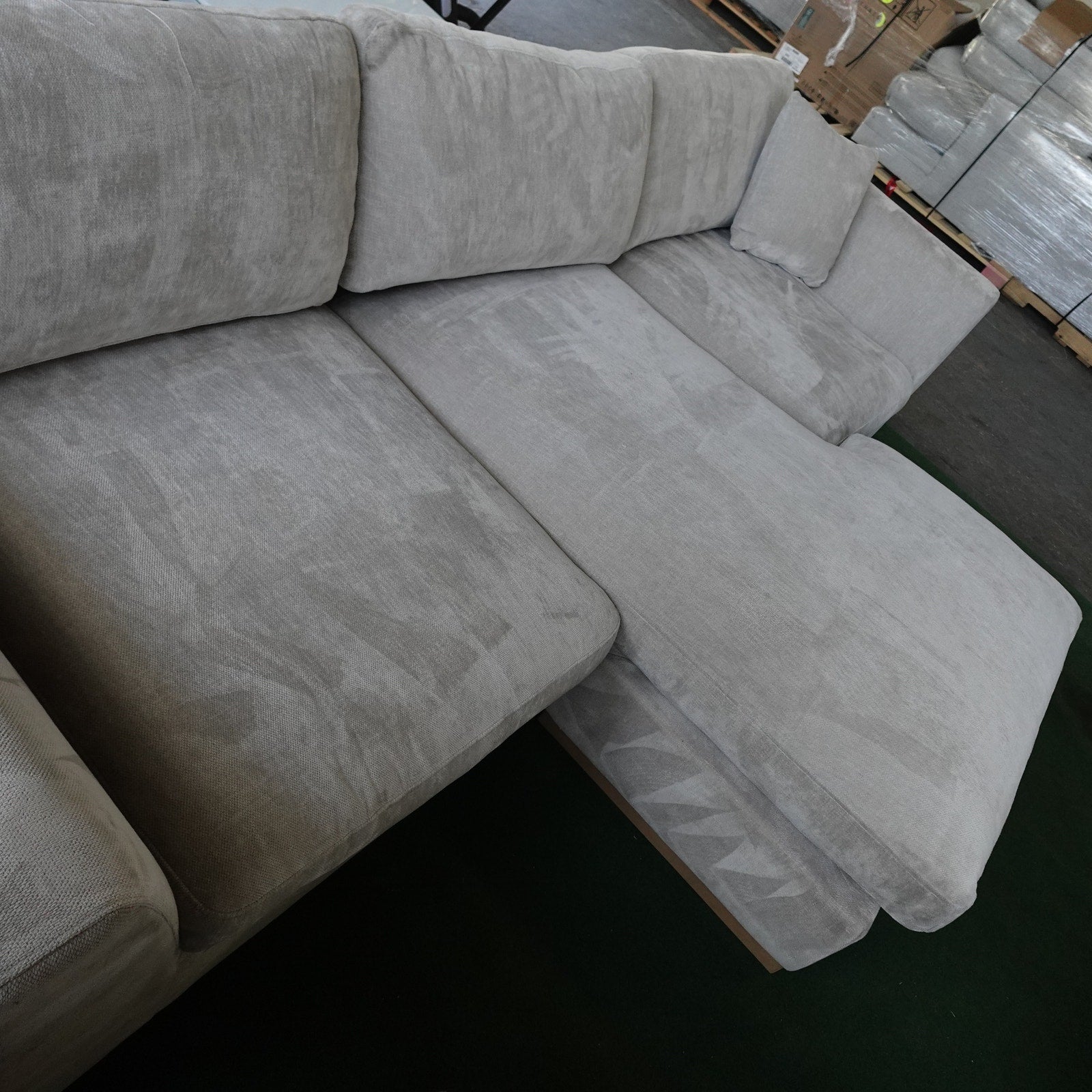 Henredon Caley Reversible Sofa Chaise Soft Comfy Fabric