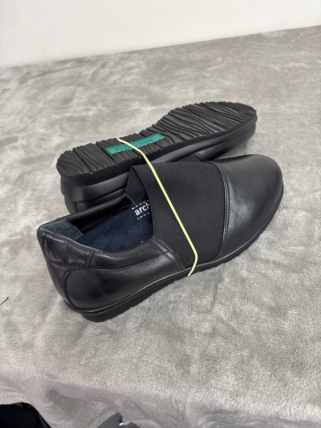 David Tate slip-on shoes