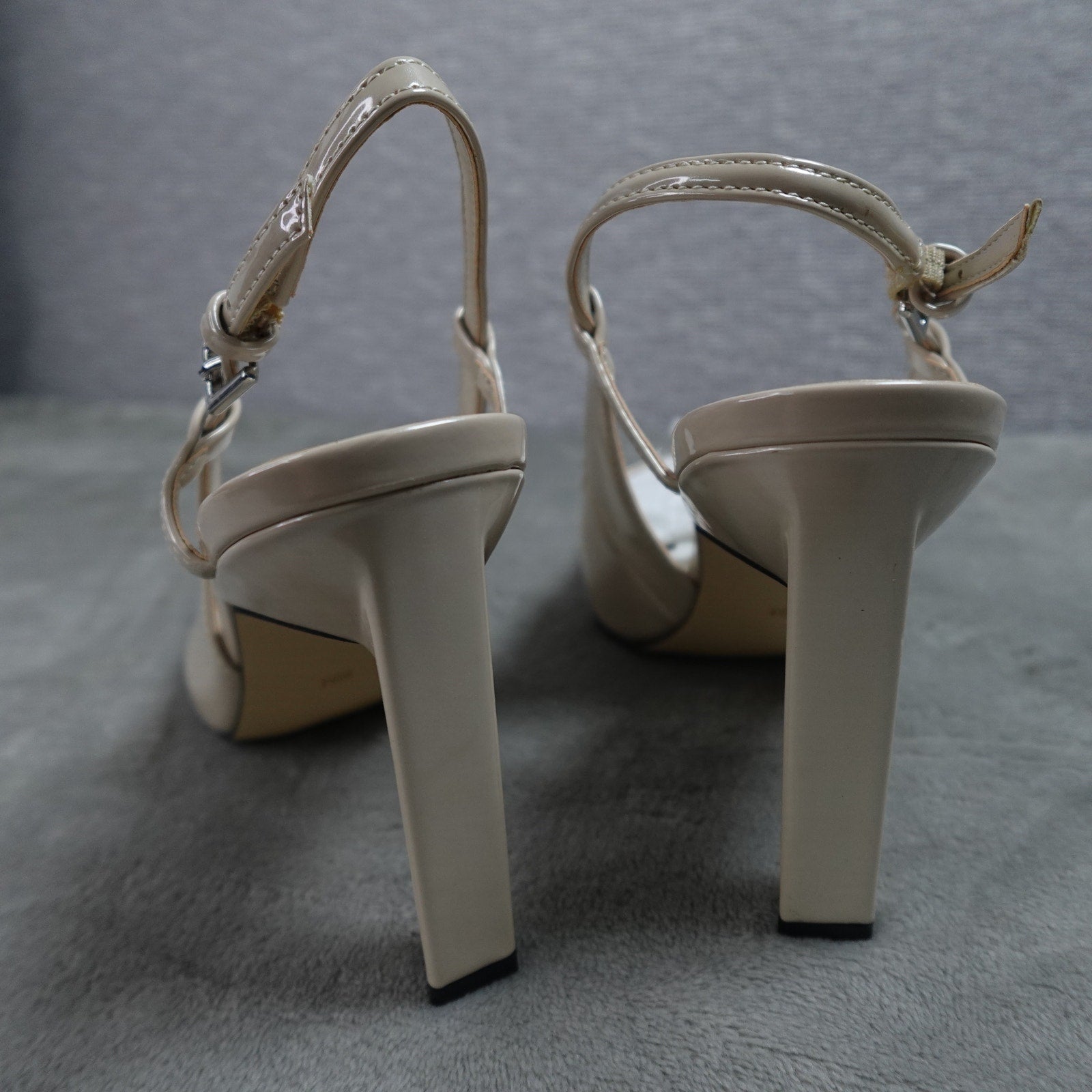 Calvin Klein Amaria Women's Pointed Toe Slingback Pumps Ivory Size 9.5M New